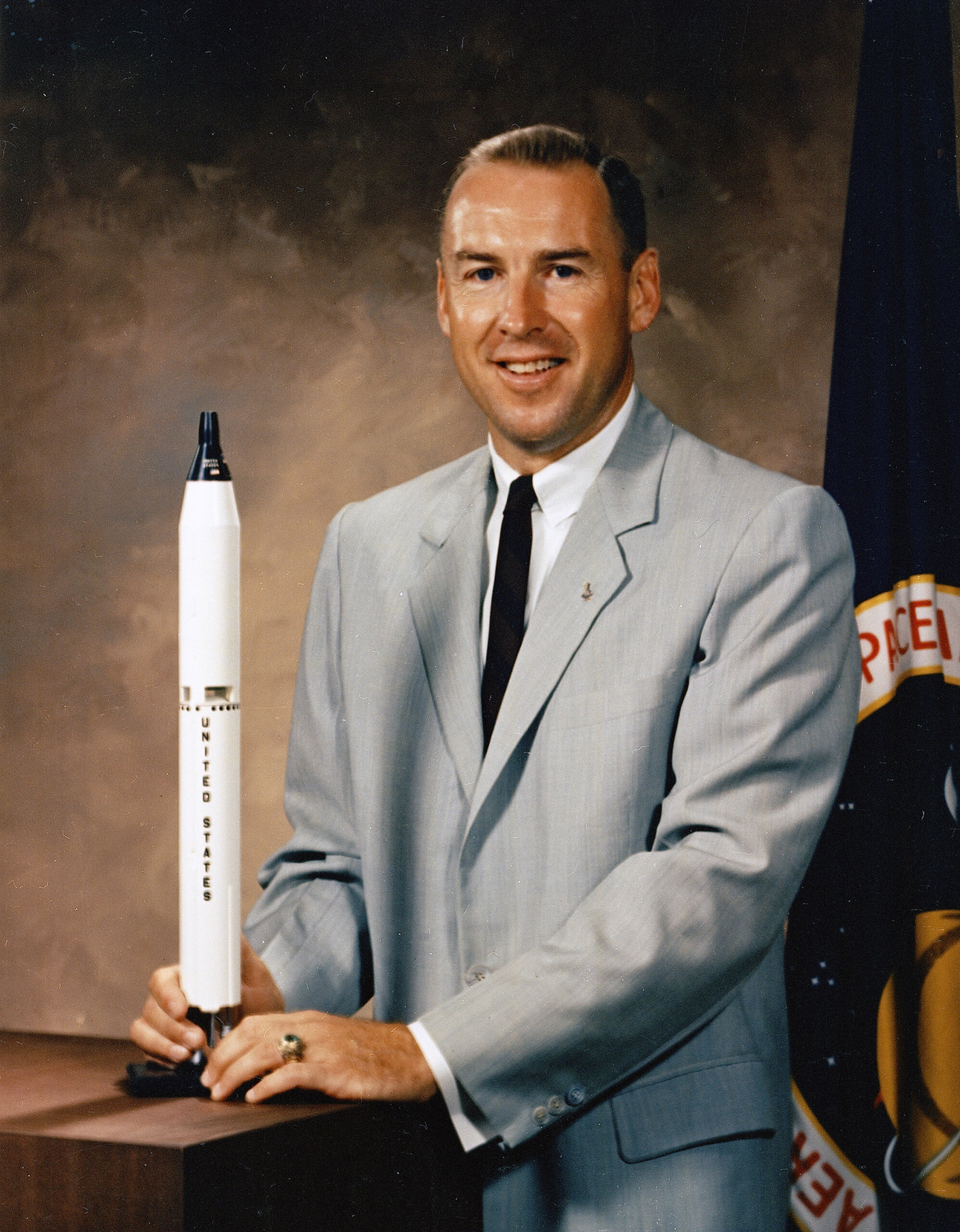 space james lovell who led the apollo 13 mission dies at 97 scaled