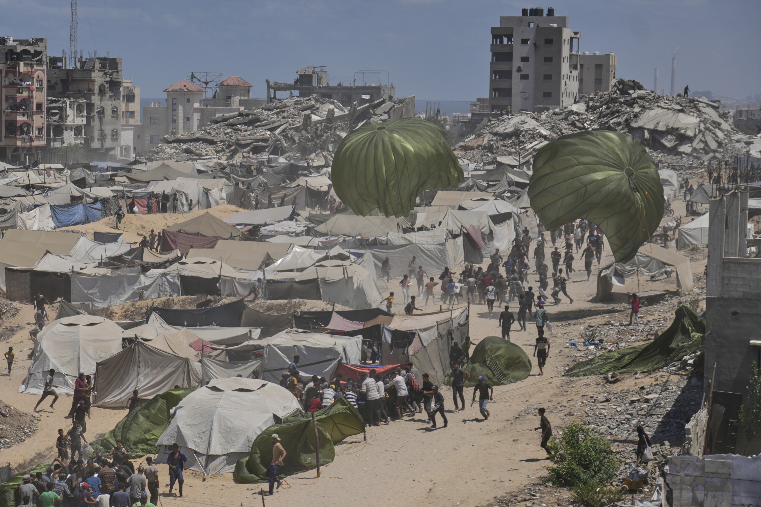 gaza 7 civilians killed and dozens injured in israeli attacks scaled