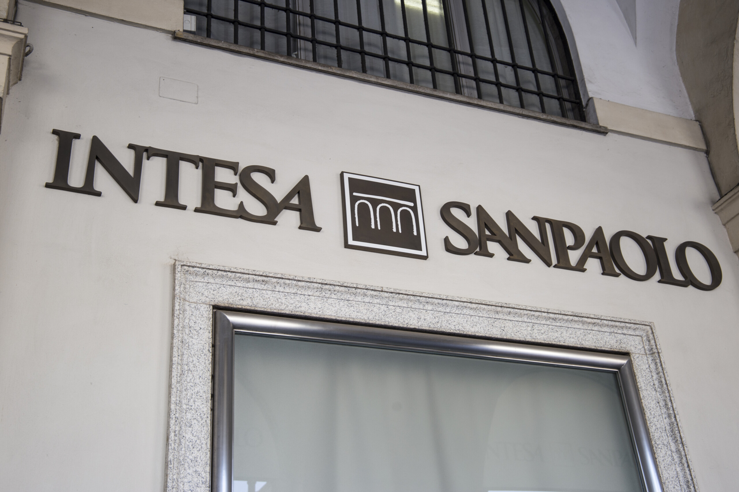 intesa sp 800 million already invested to reduce social inequalities scaled