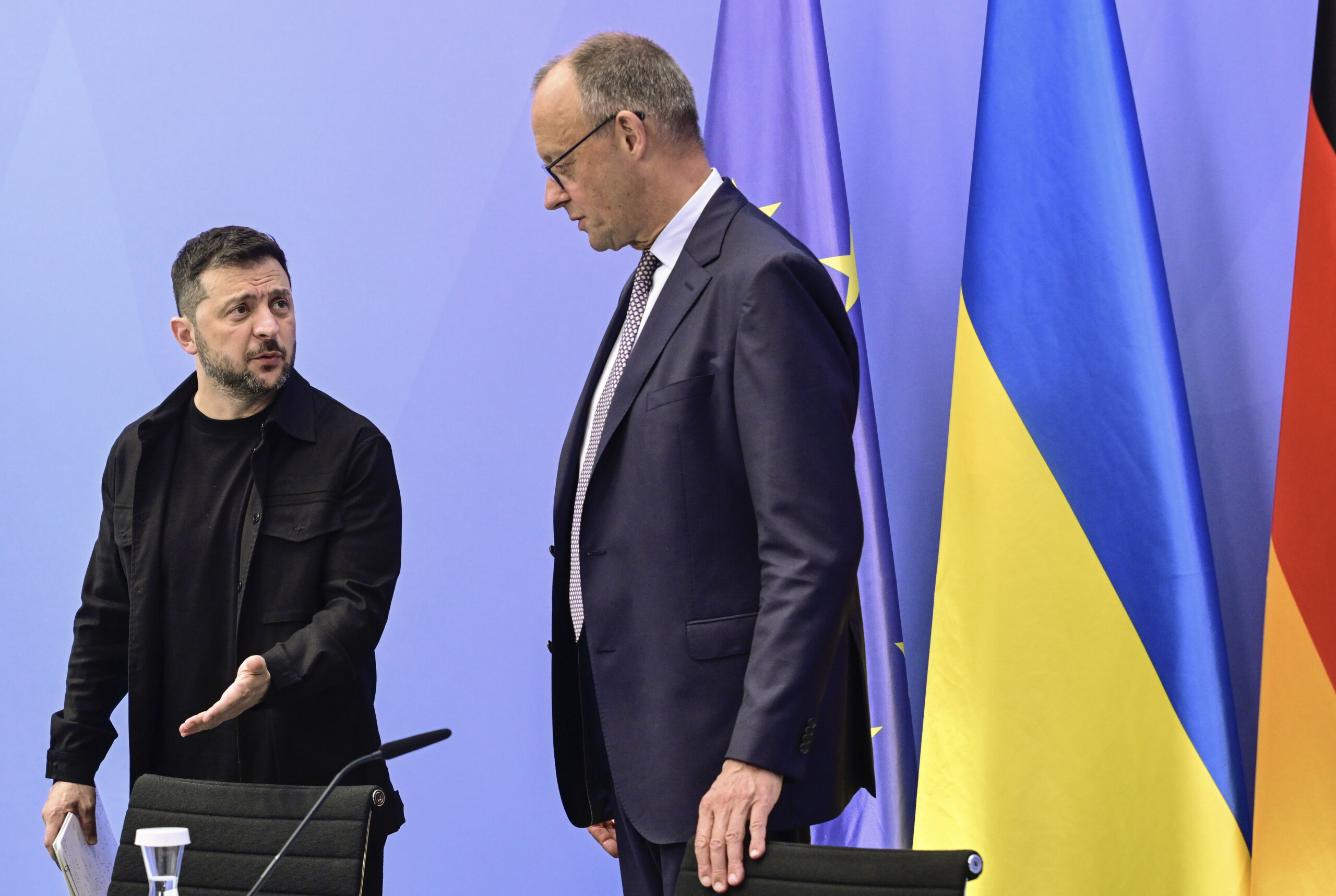 ukraine zelensky from trump to meloni everyone wants peace scaled