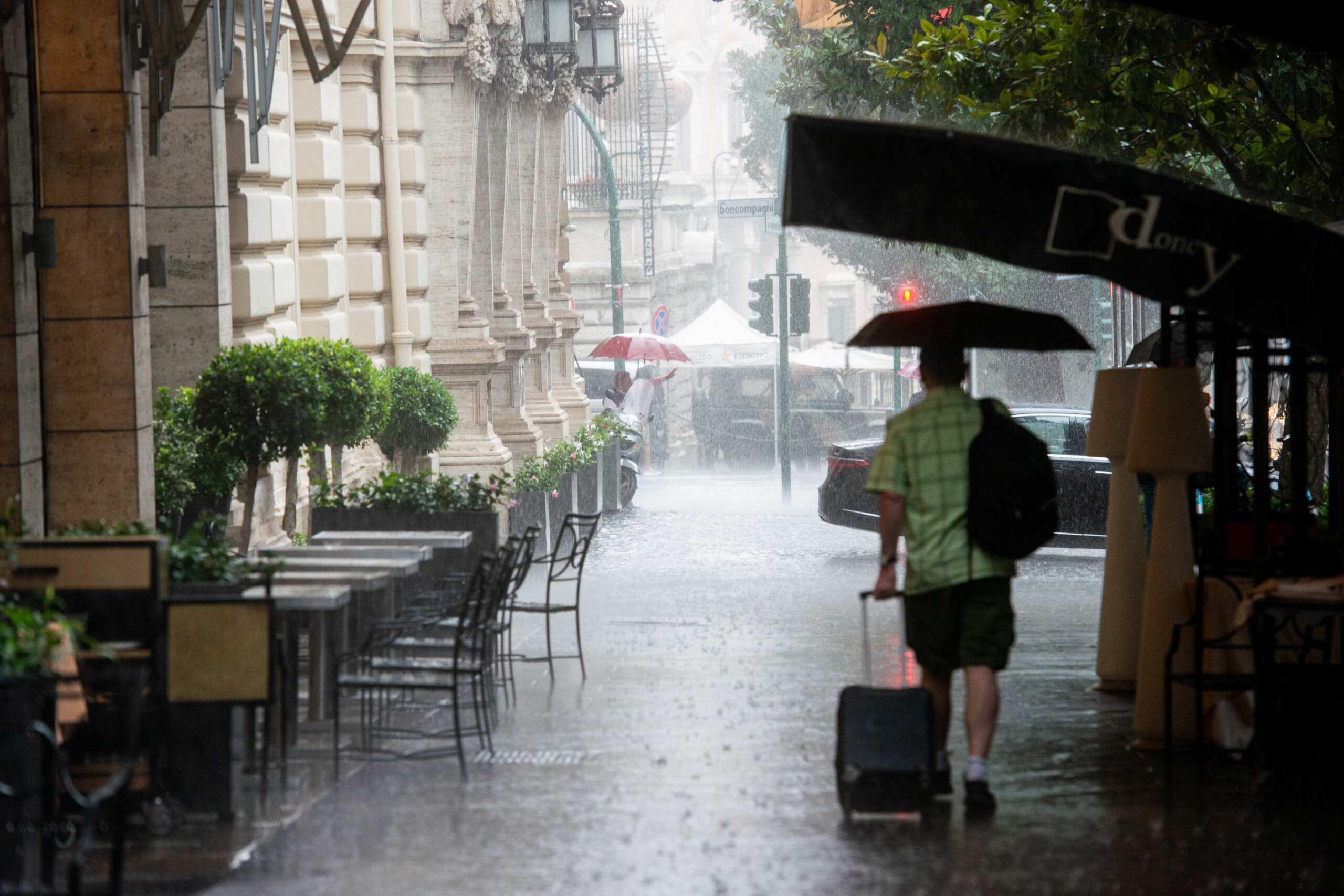 bad weather over 100 interventions overnight in rome and surrounding areas scaled