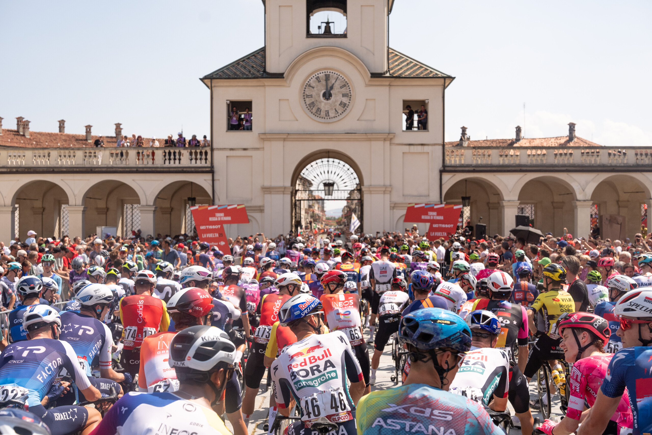 cycling vuelta philipsen wins the first stage in novara scaled
