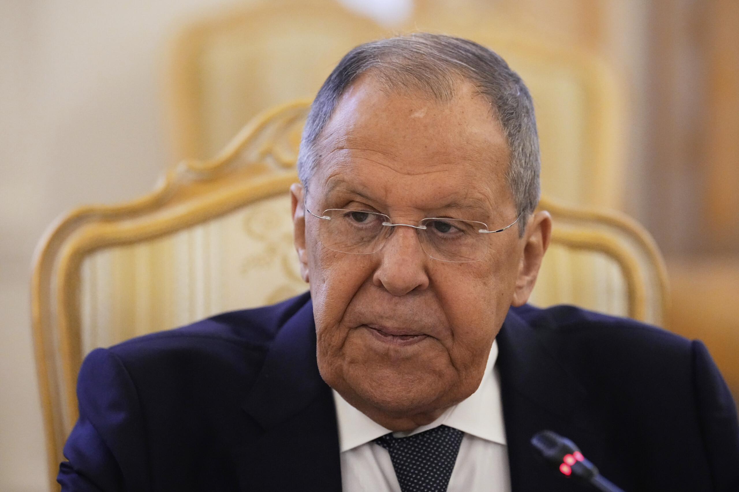 ukraine lavrov putin wants to continue negotiations in istanbul before meeting zelensky scaled