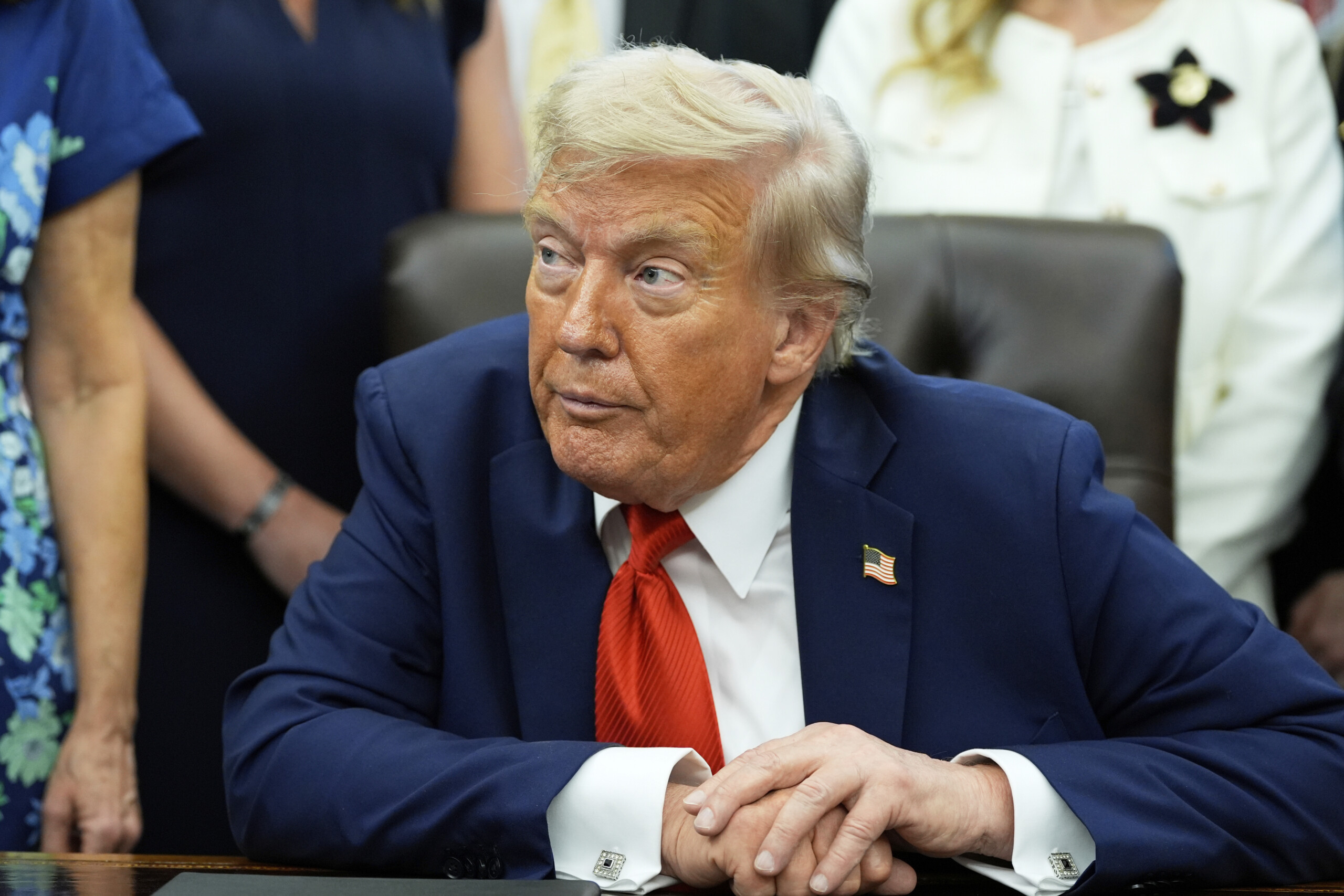 ukraine trump we will continue to sell arms to nato for kiev scaled