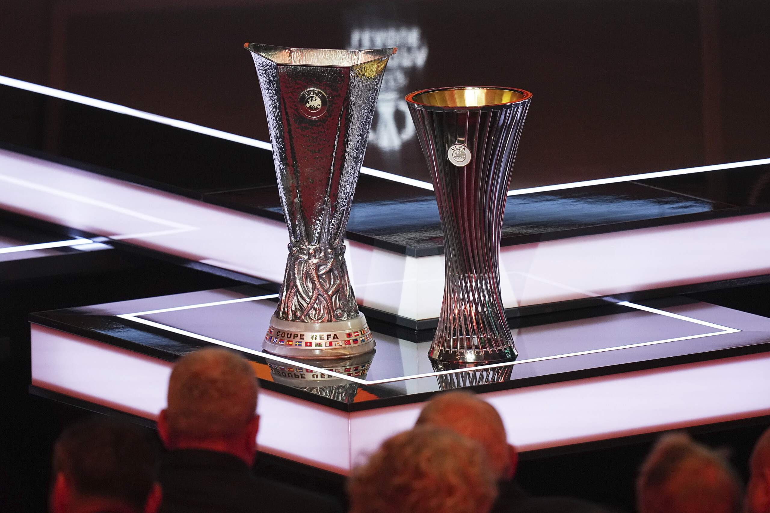 europa league bologna with aston villa and salzburg scaled