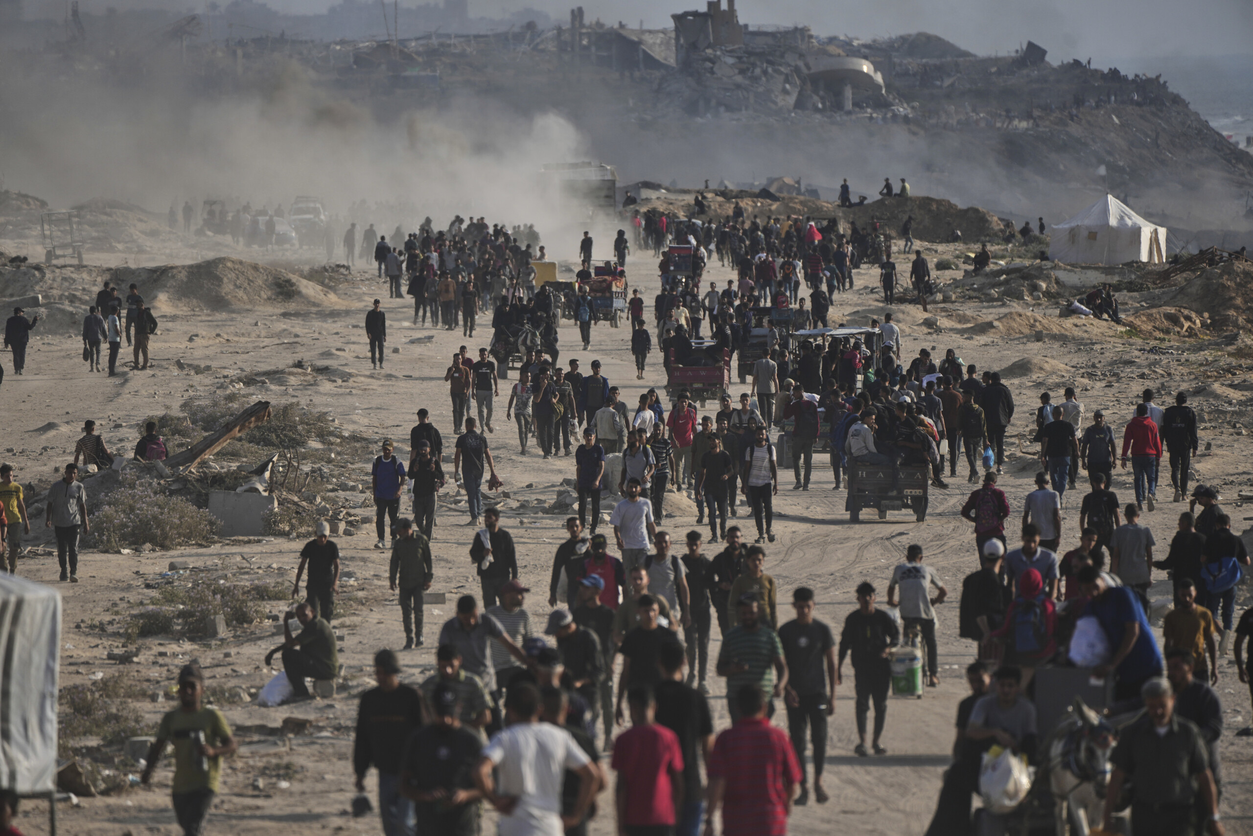 middle east gaza city spokesperson almost one million displaced persons scaled
