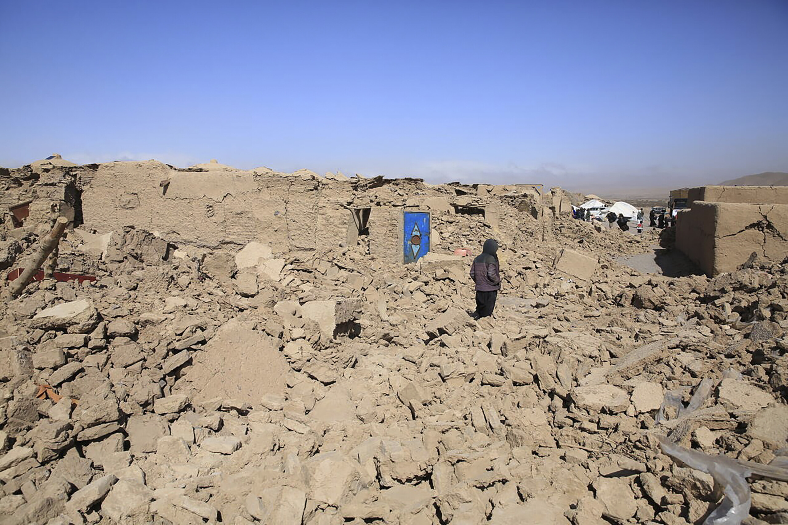earthquakes 6 0 magnitude tremor in afghanistan several injured scaled