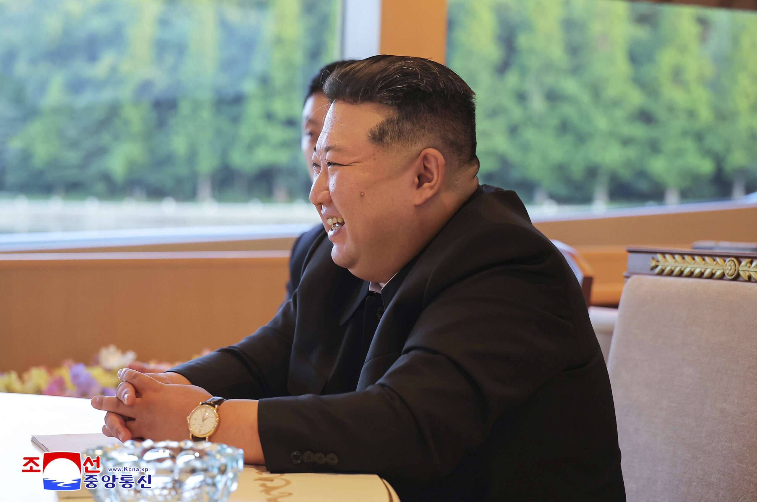 north korea china media reports kim jong un has left for beijing on a special train scaled