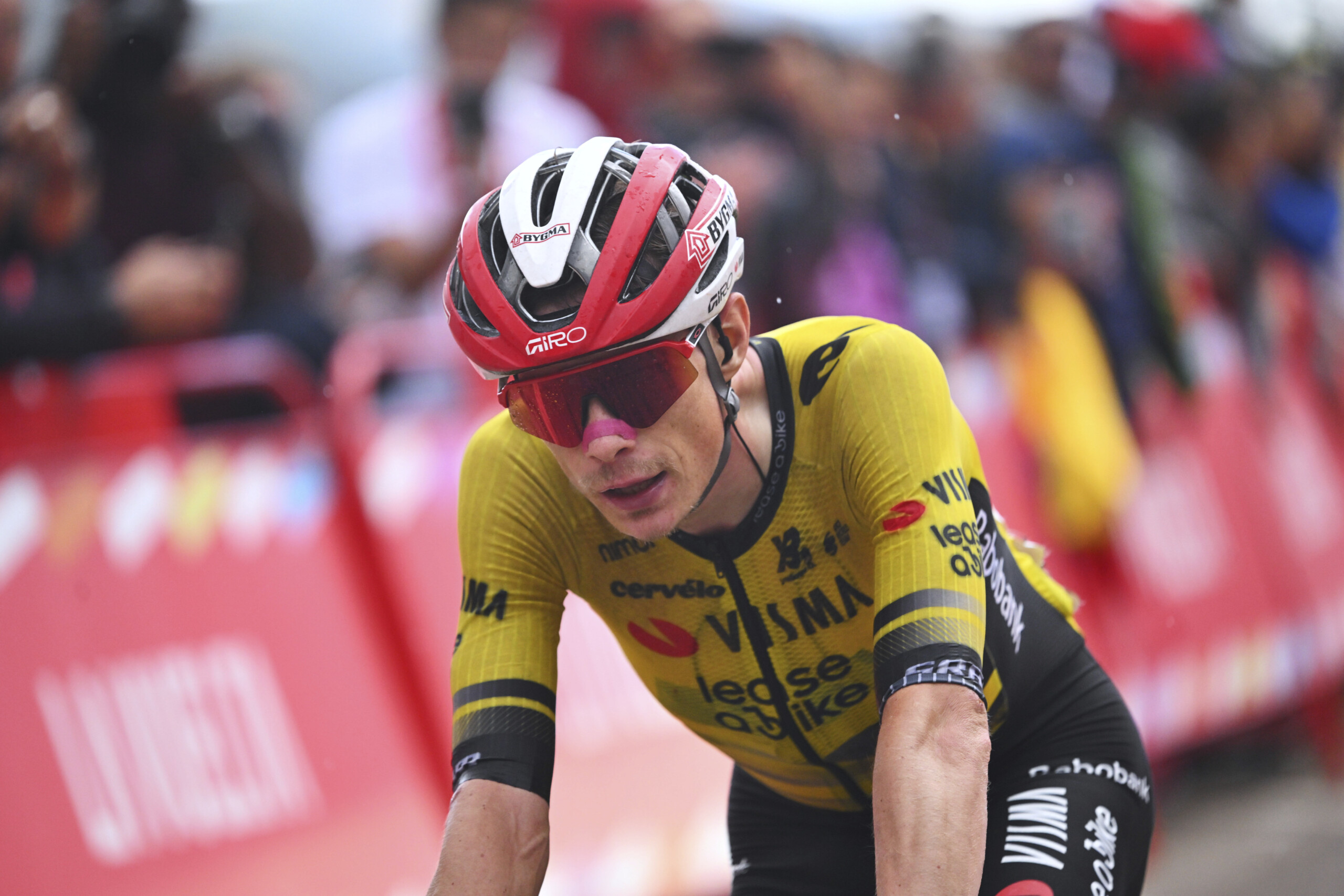 cycling vuelta vine wins stage 10 vingegaard takes the red jersey scaled