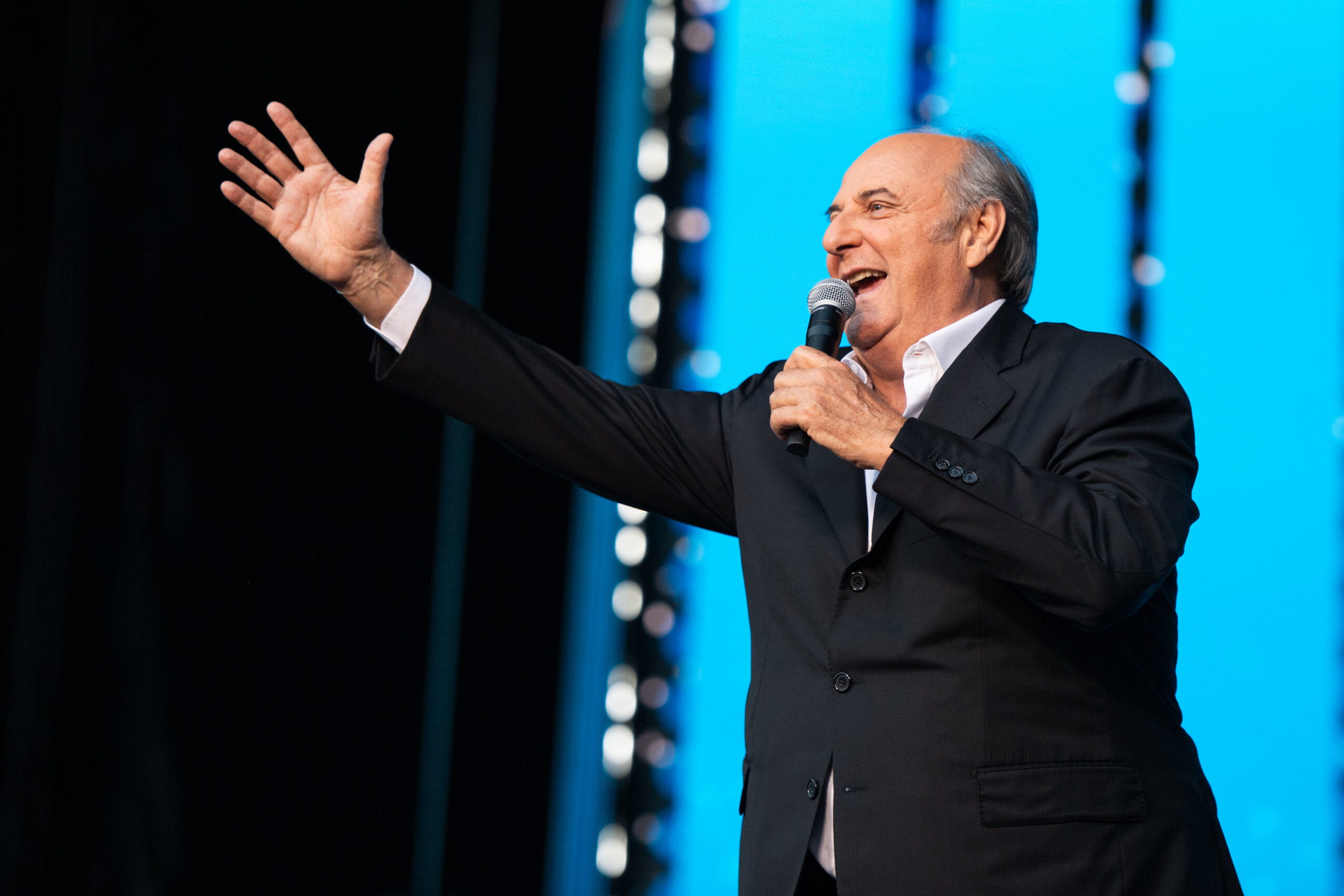 tv ratings gerry scotti wins the first round against stefano de martino scaled