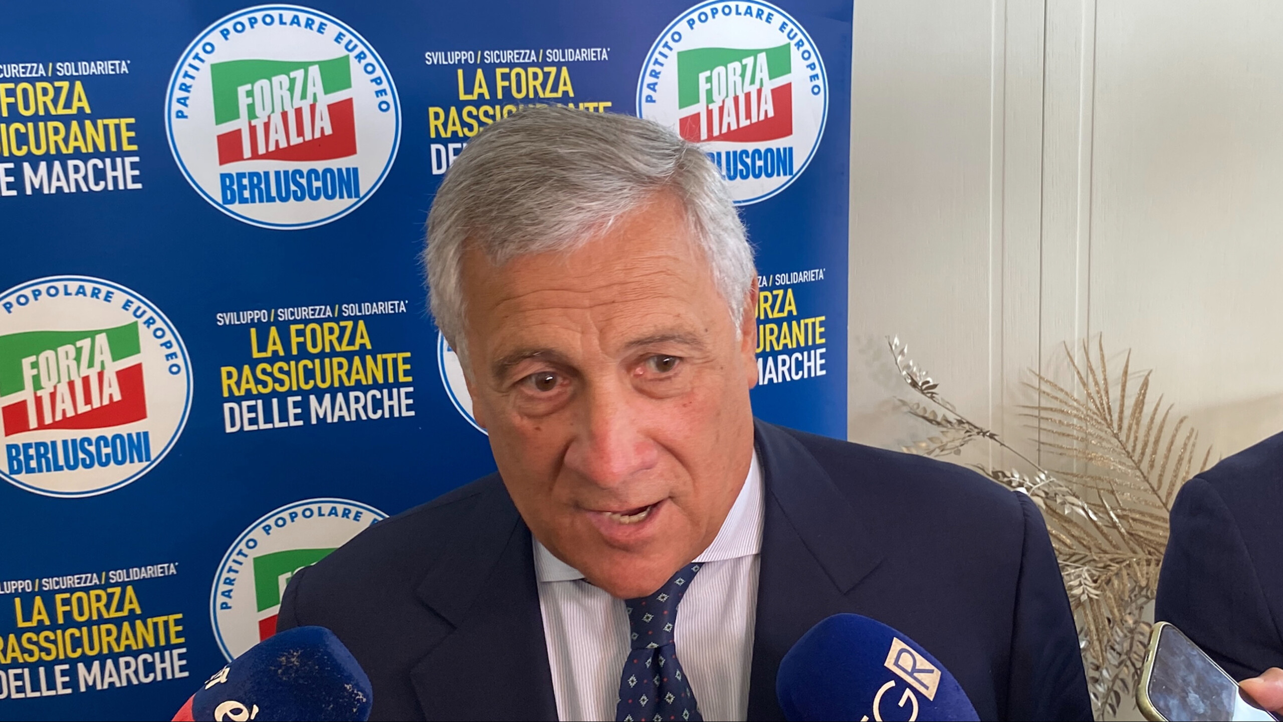 middle east tajani no italian soldiers should be touched scaled