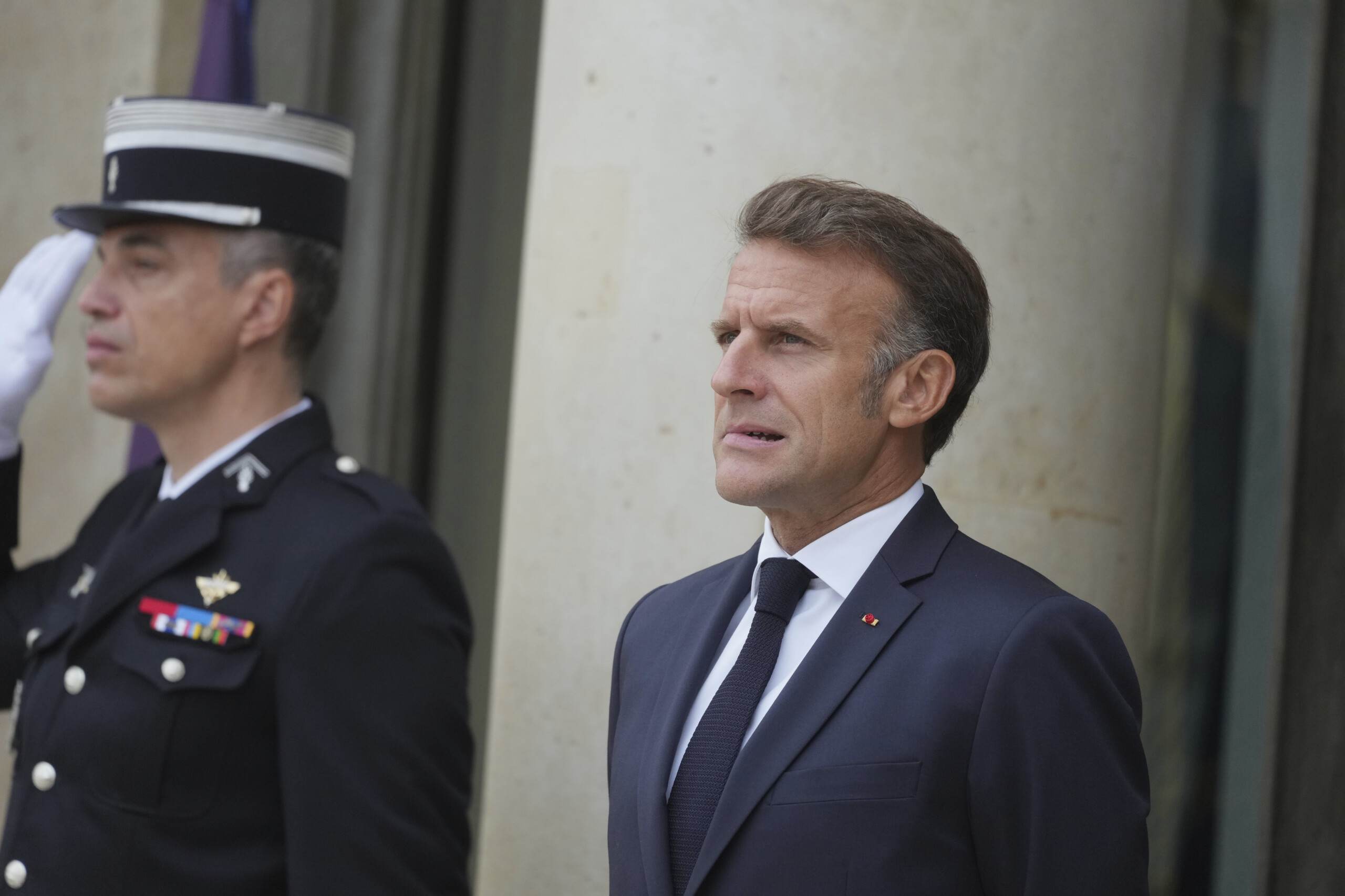 ukraine macron opens meeting of the willing define solid security guarantees scaled
