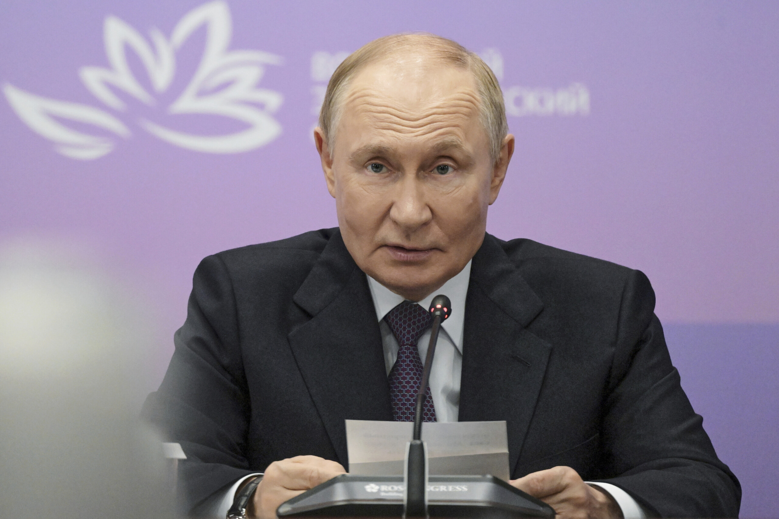 russia putin moscows economy should become high wage scaled