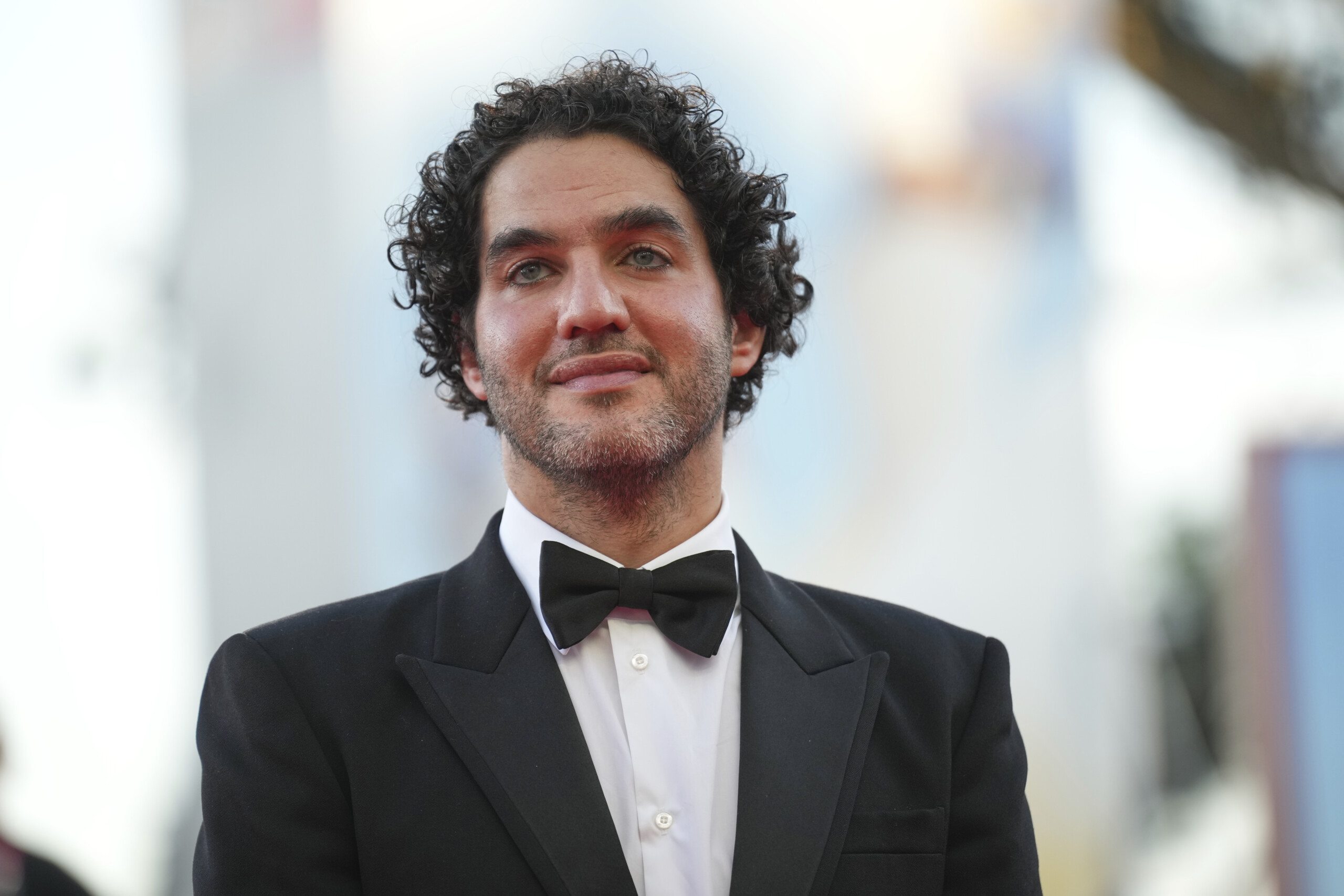 venice 82 safdie wins silver lion for best director for the smashing machine scaled