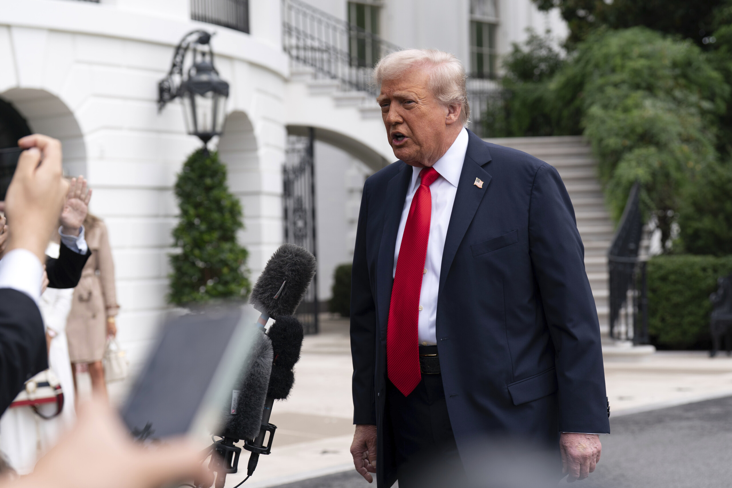 middle east trump tells hamas to accept his conditions or face consequences scaled