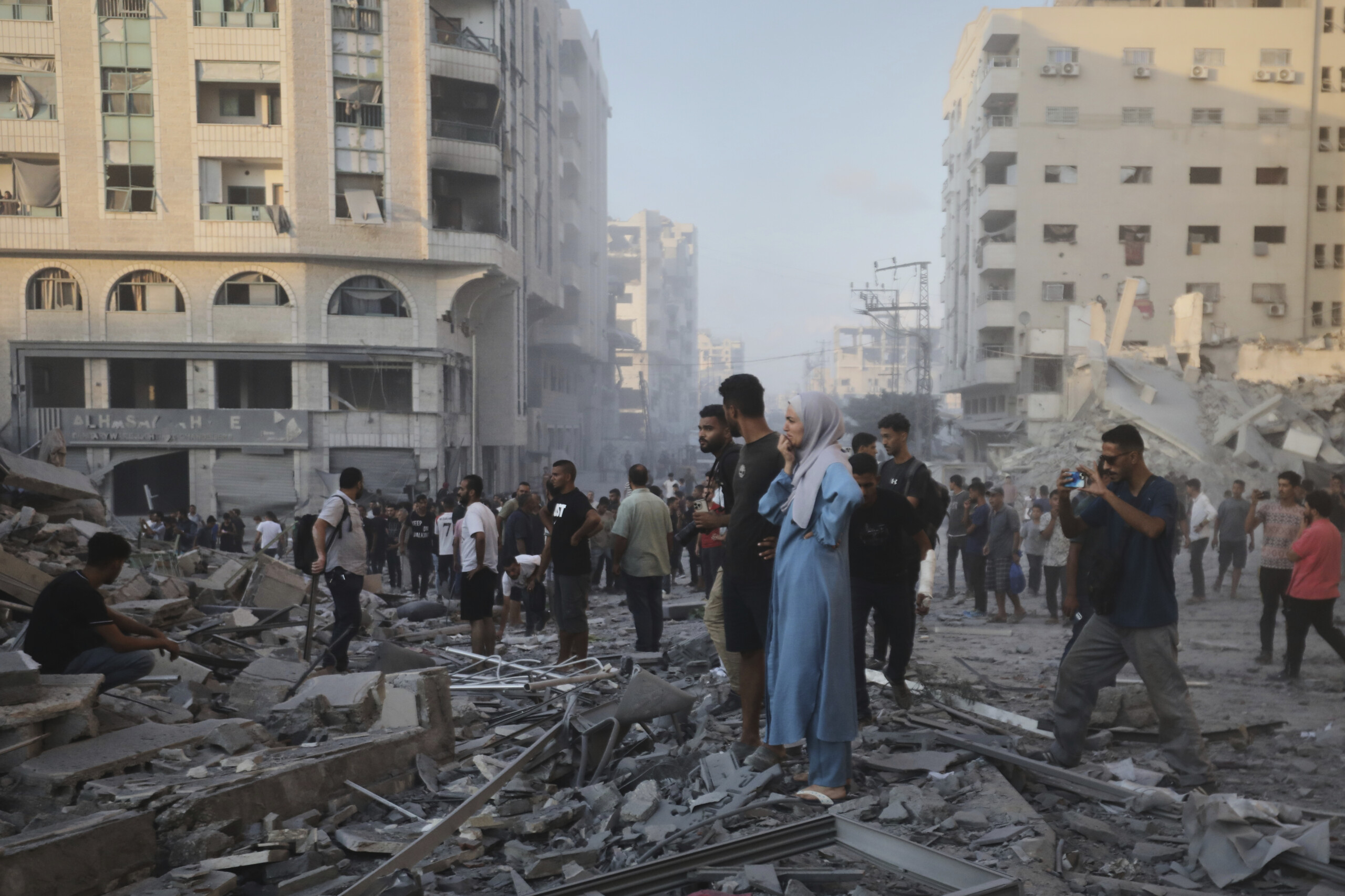 middle east media reports 21 dead in israeli raids on gaza since dawn scaled