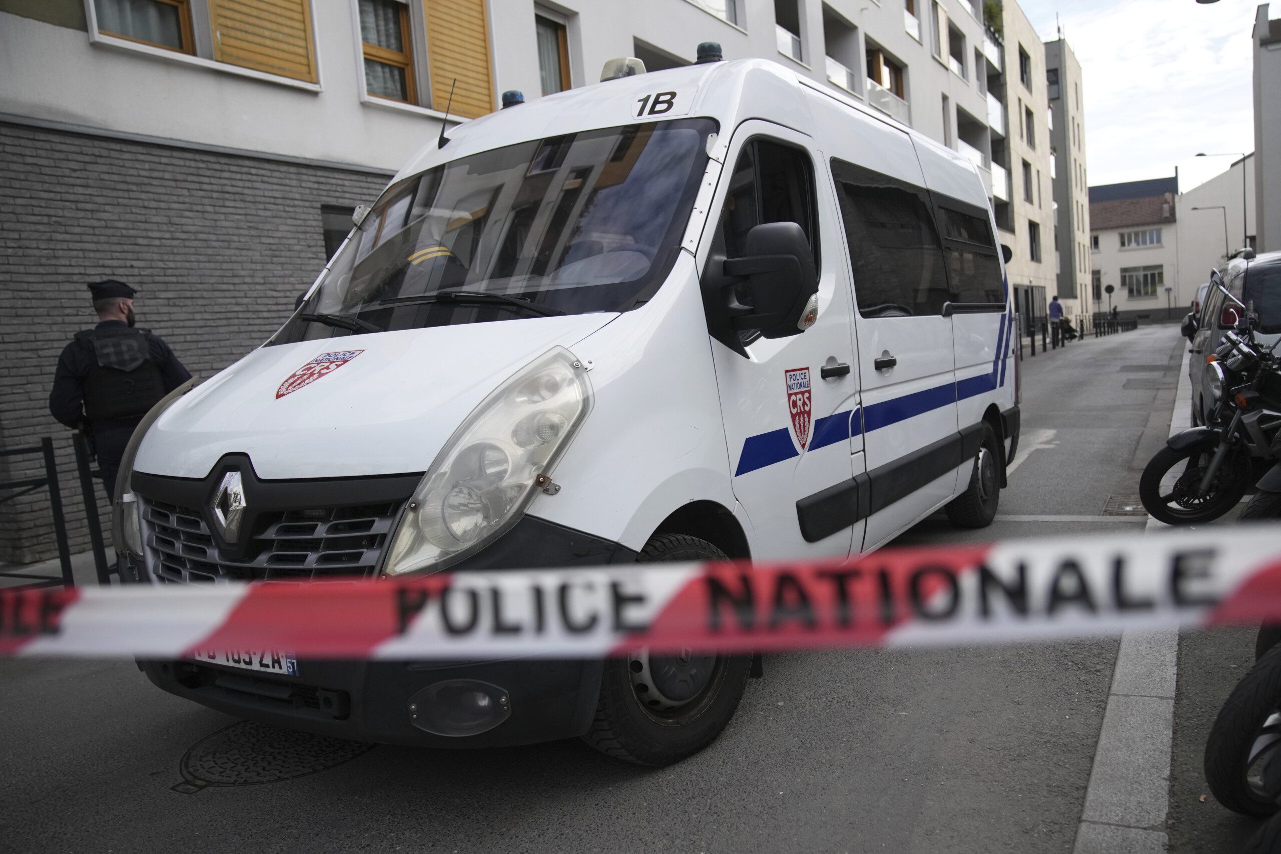 france knife attack at school in antibes 2 injured scaled