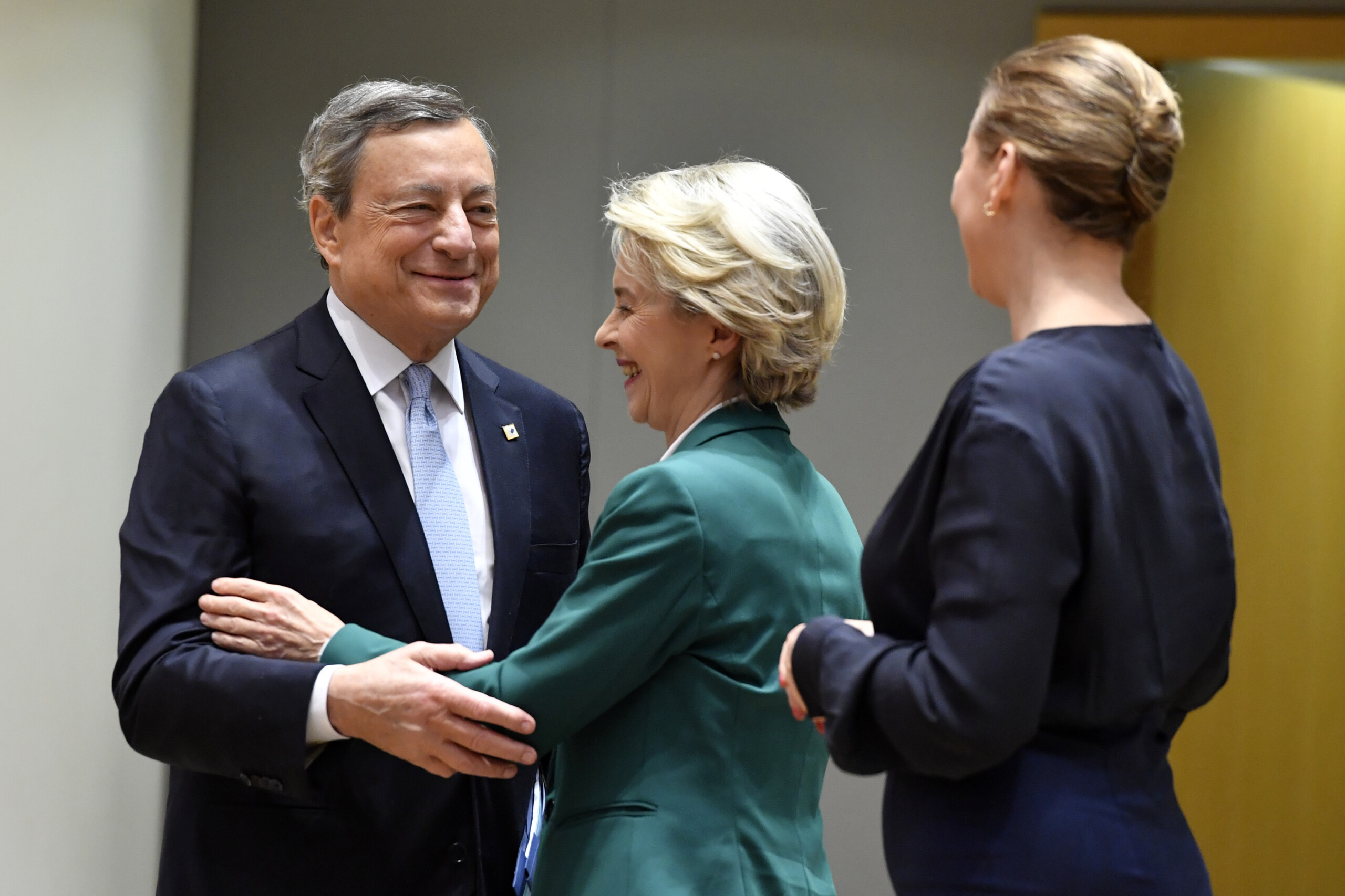 eu von der leyen to draghi dear mario thank you for your service to europe scaled