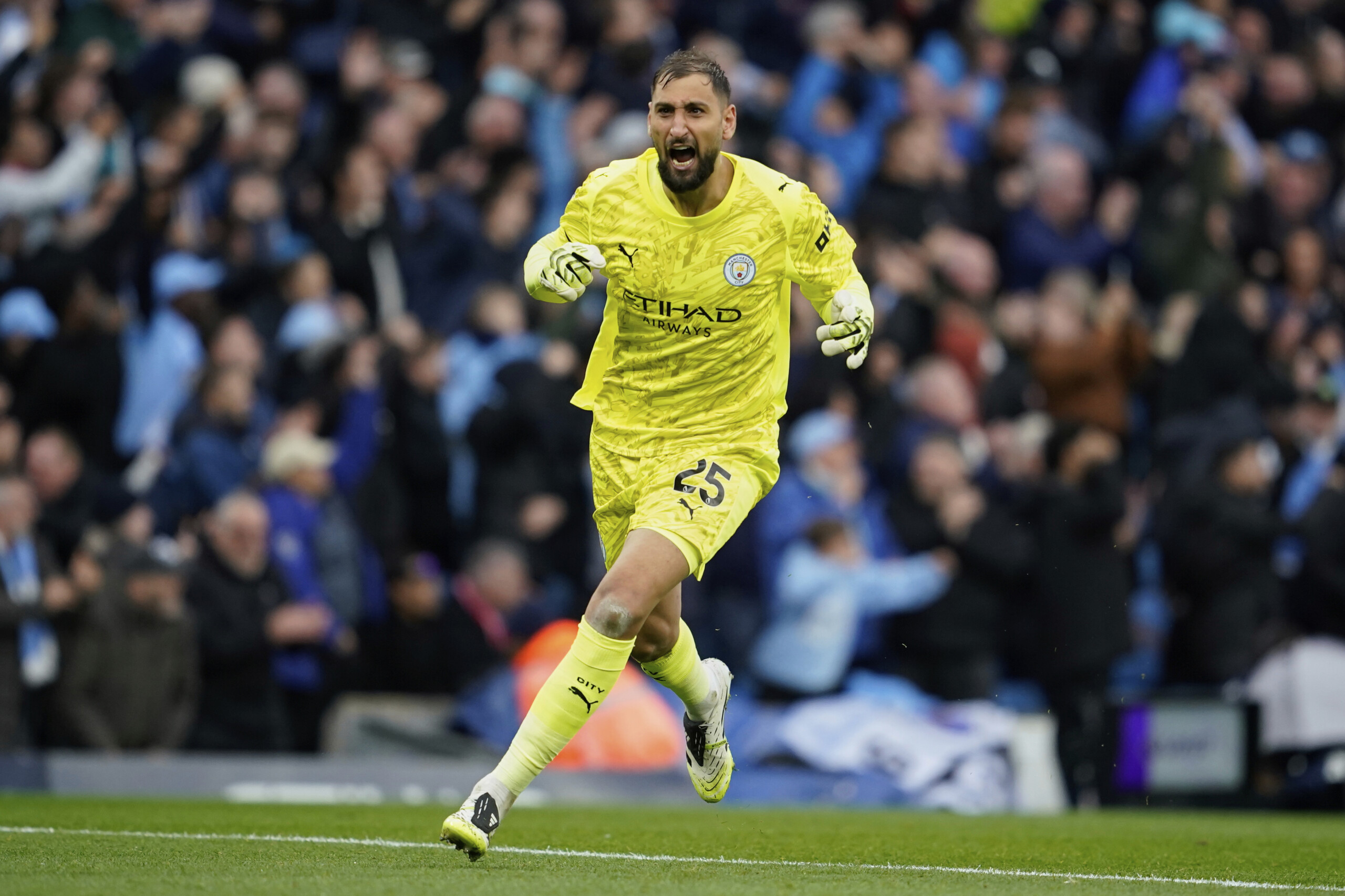 champions league donnarumma napoli feels like home it would be a dream to be coached by guardiola scaled