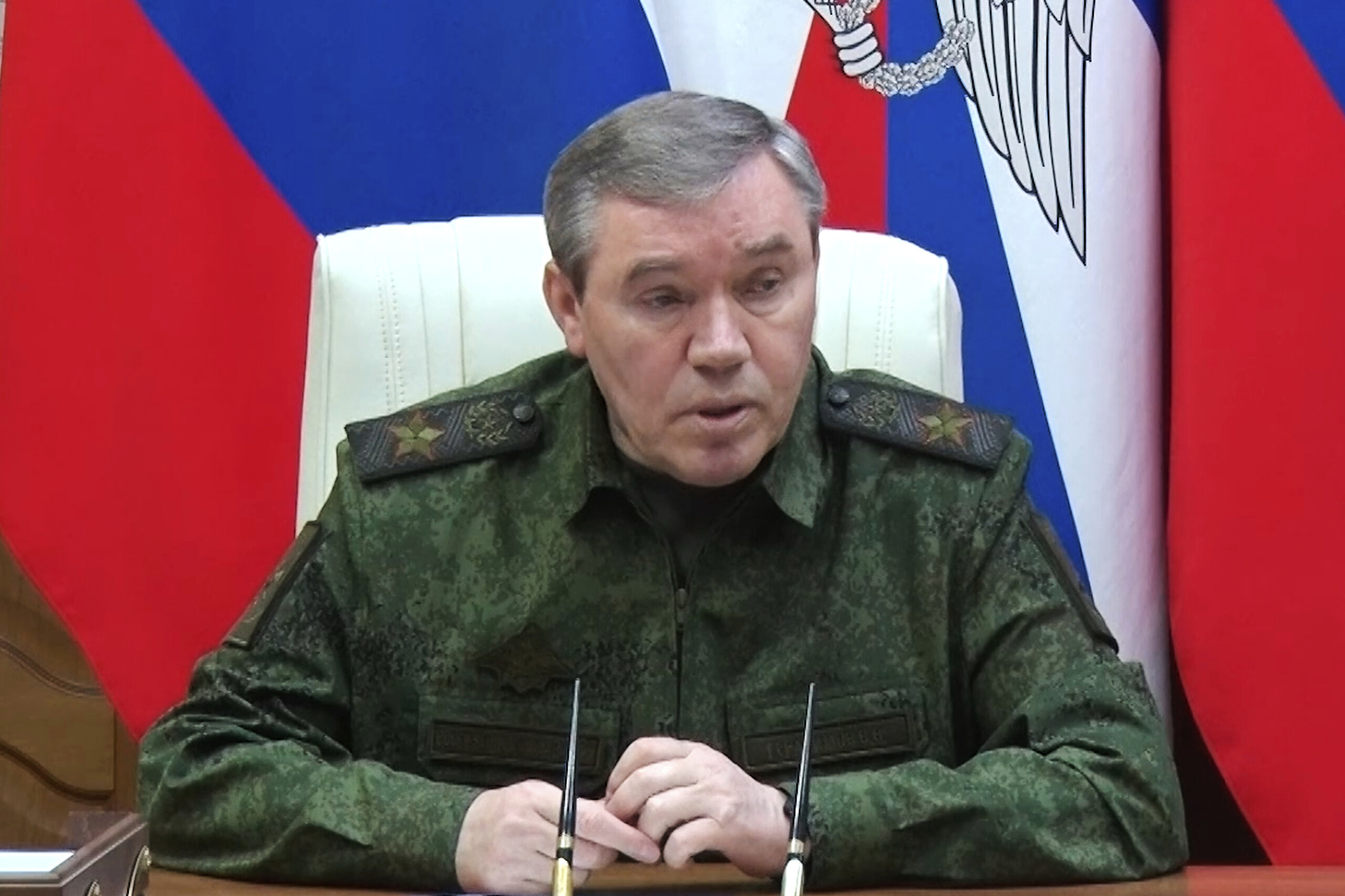 ukraine moscow our troops are advancing on all fronts scaled