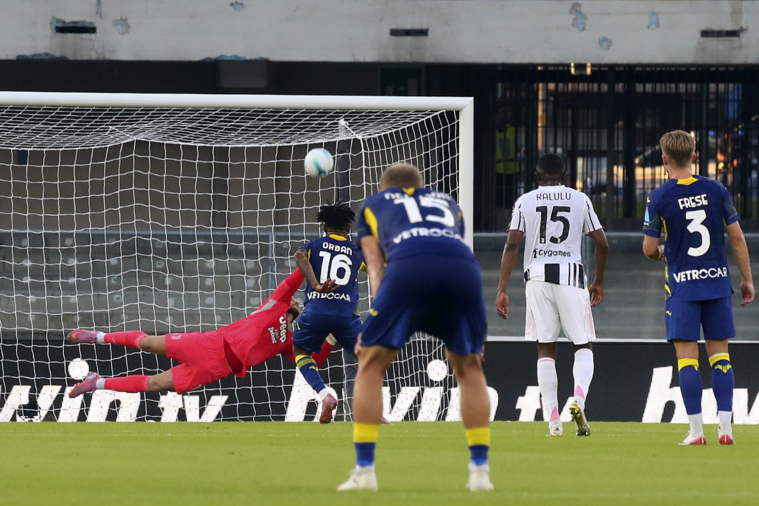football serie a verona juventus 1 1 scaled