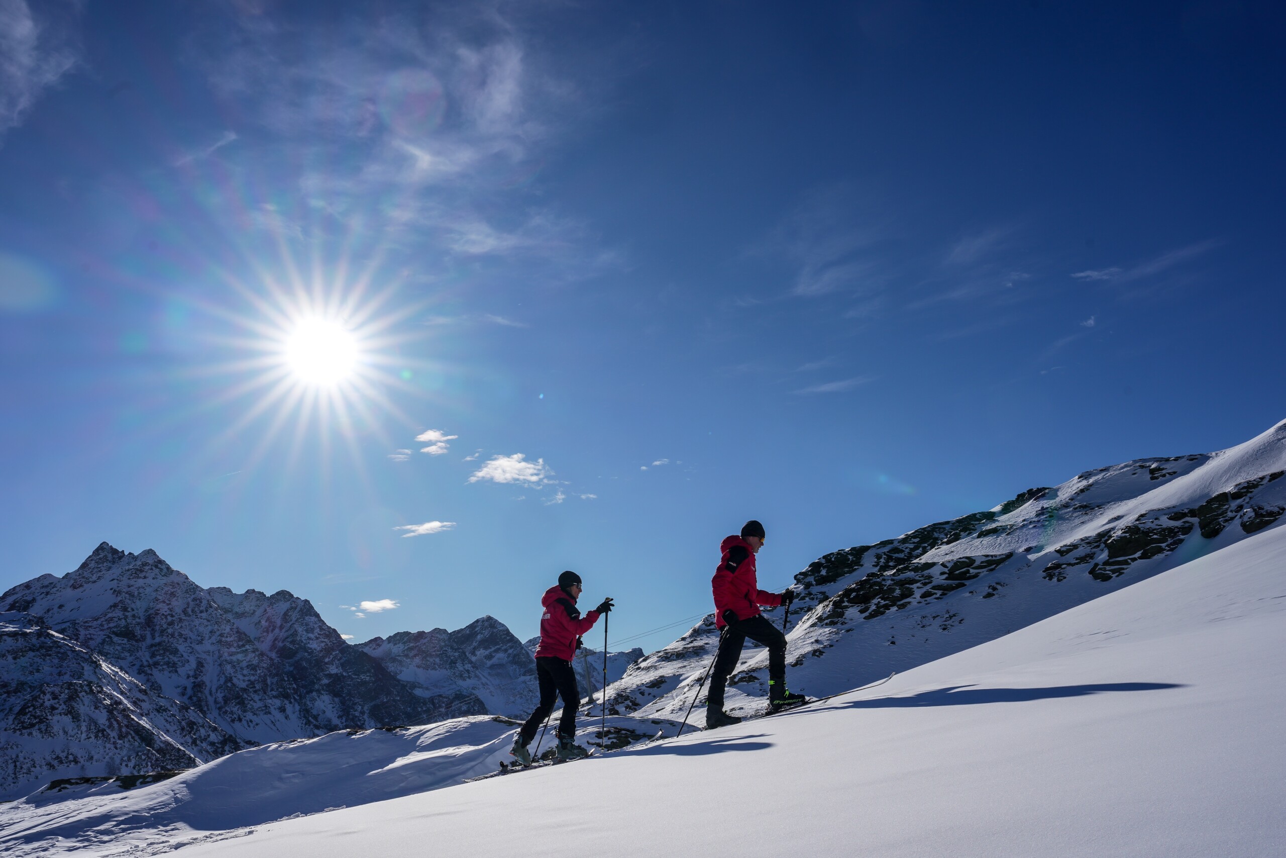 mountain 36 year old man dies after falling 80 metres from torri di neva scaled