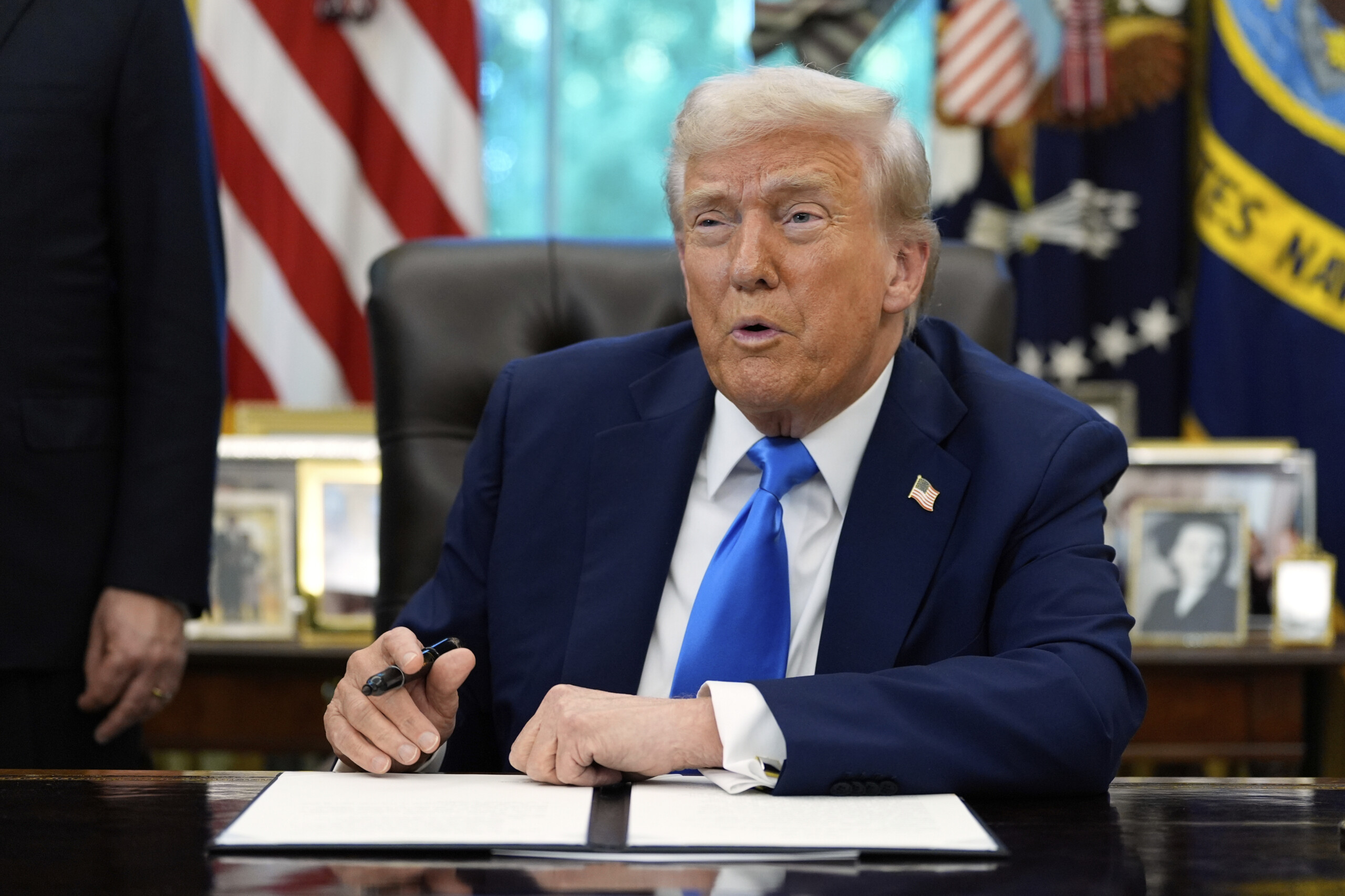 us trump against david letterman hes a loser scaled