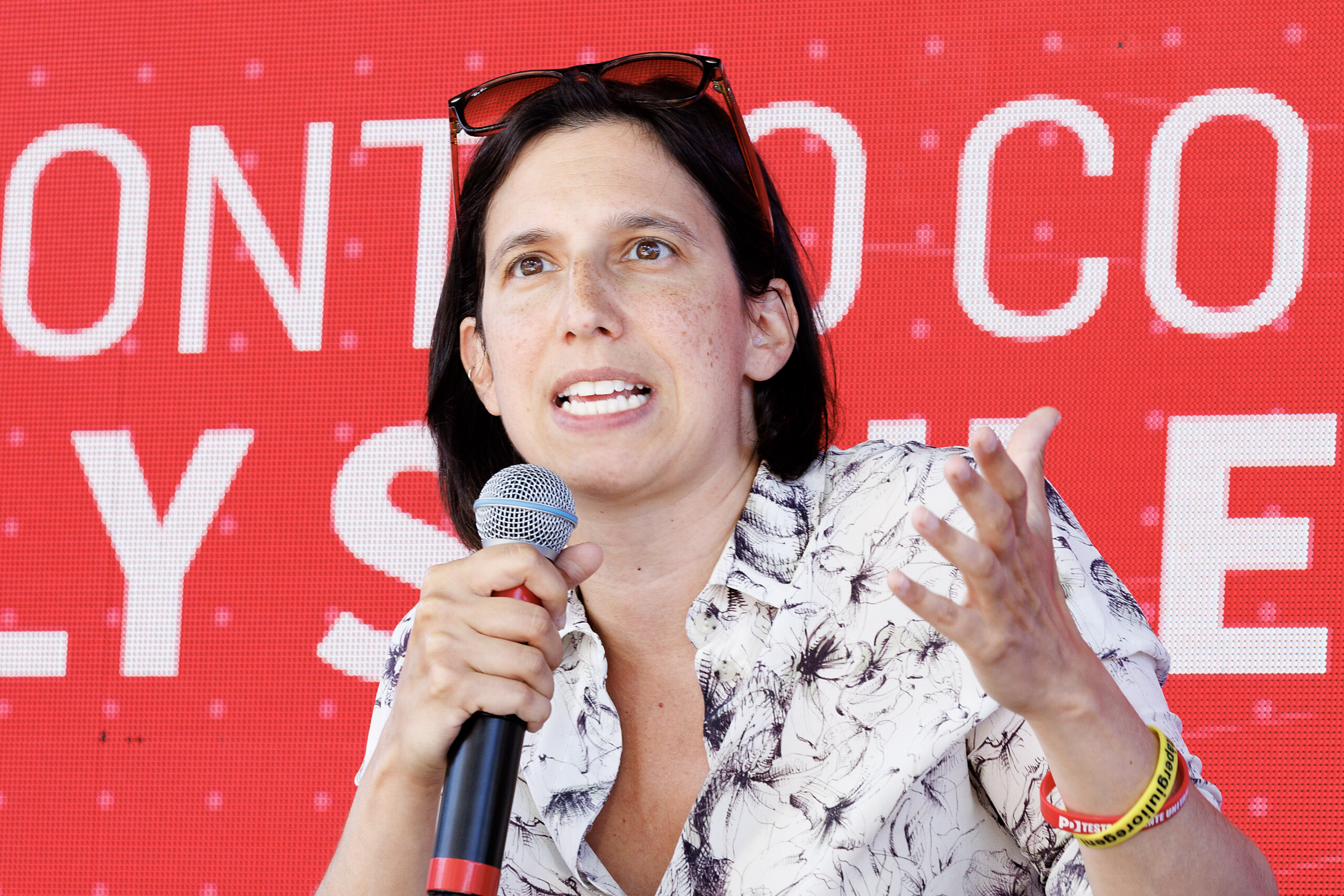 flotilla schlein to meloni it is irresponsible to drag italy into netanyahus position scaled