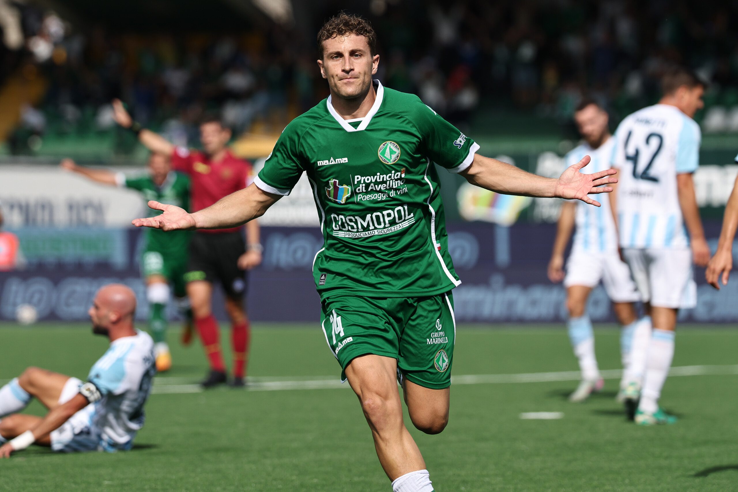 serie b avellino frosinone sudtirol and venezia win scaled