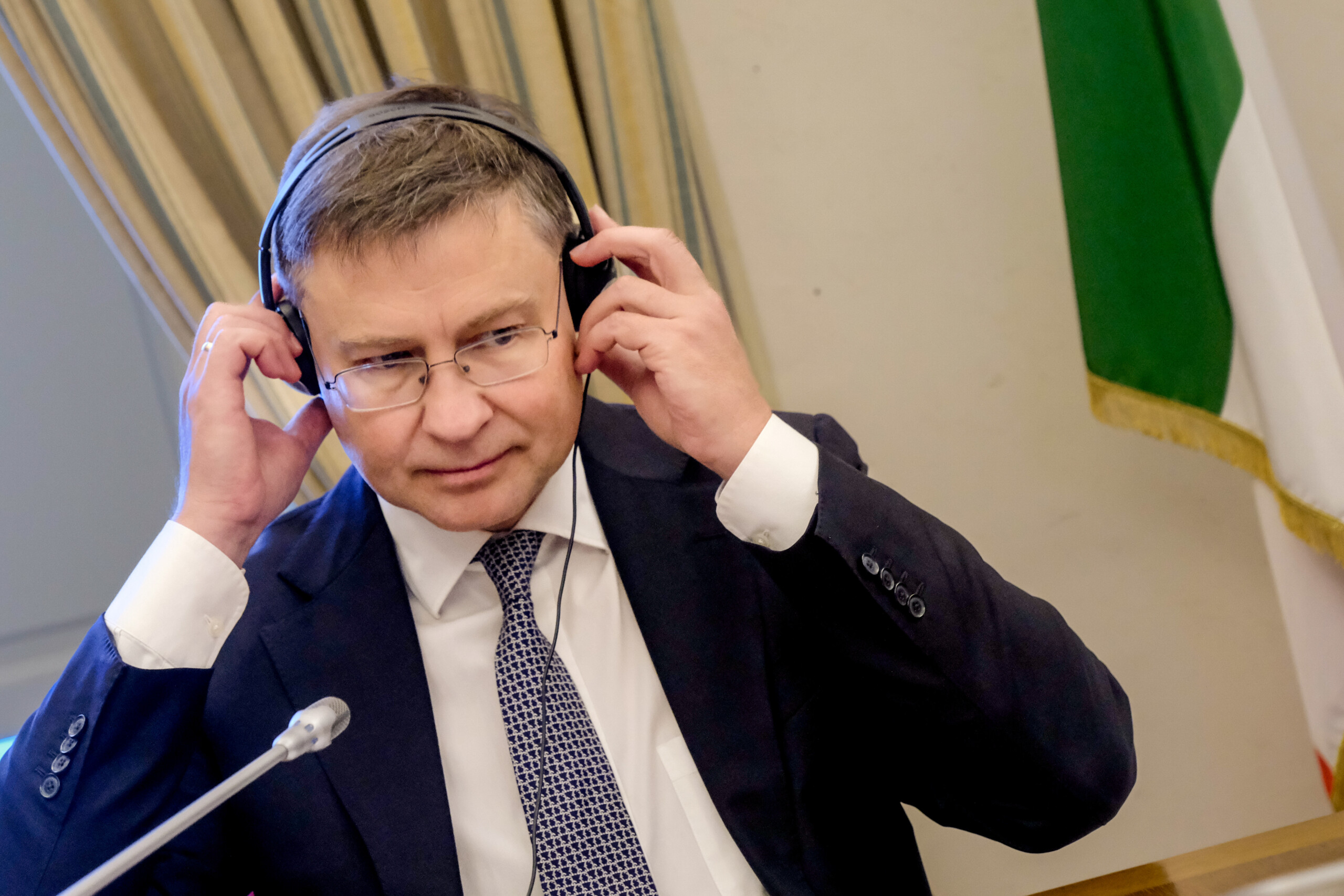 ukraine dombrovskis we are already in a hybrid war with russia scaled