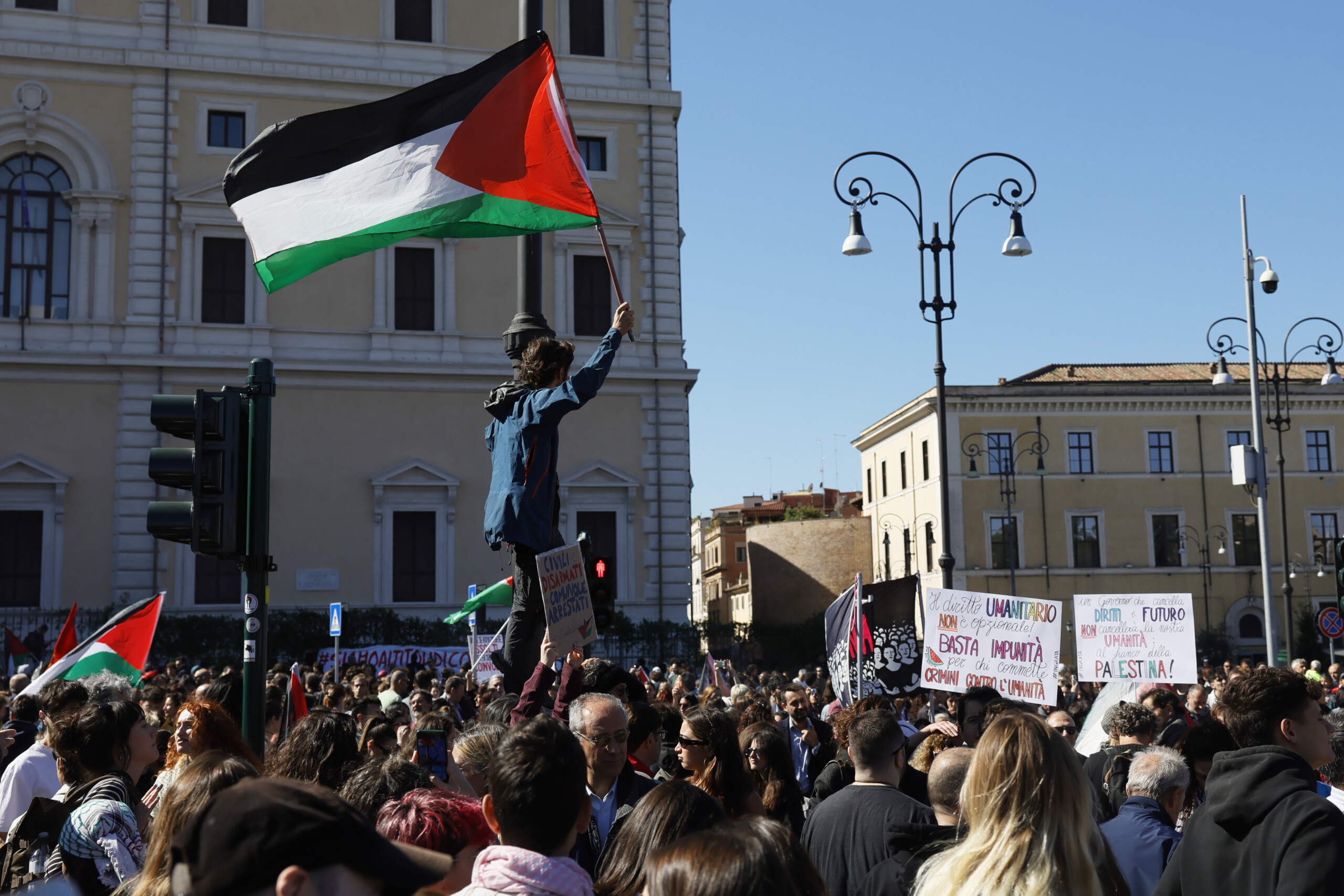strike for gaza fiom cgil very high participation reaching 80 scaled
