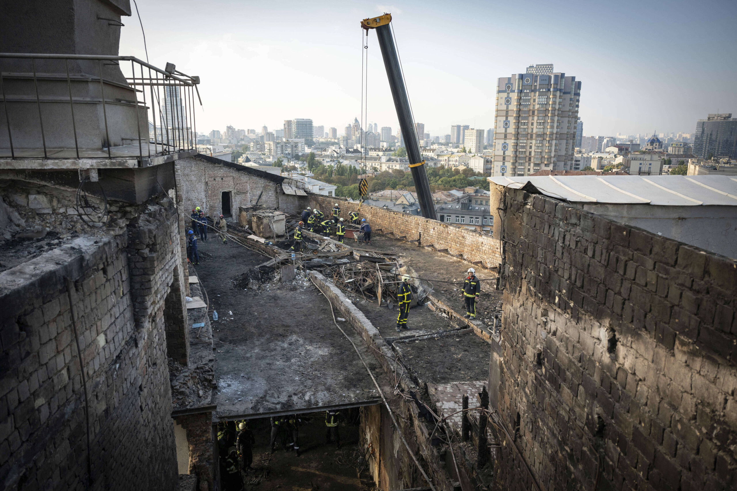 ukraine over 1500 cultural heritage sites destroyed since the start of the war scaled
