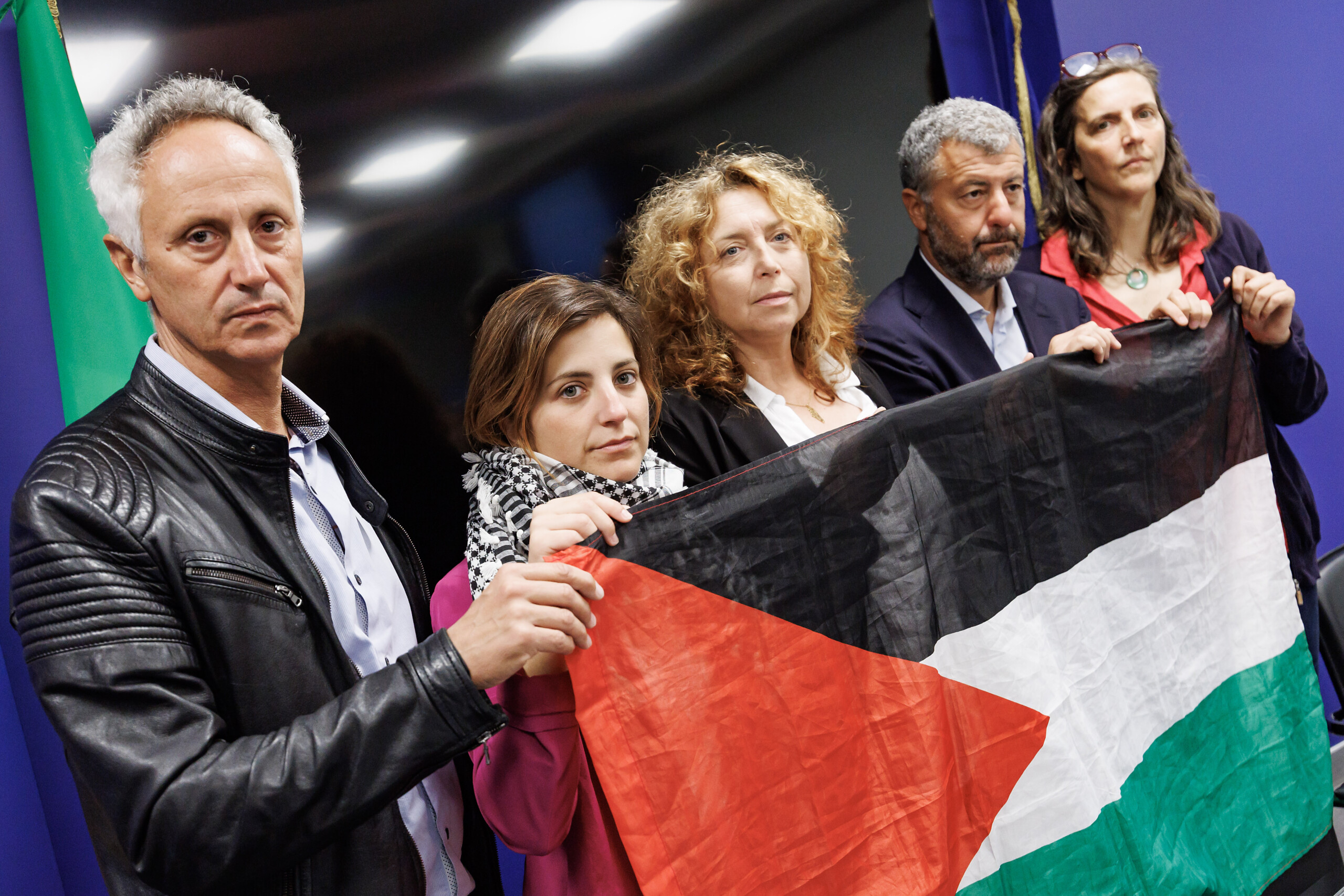 rome march scotto piazza for gaza like a river in flood scaled