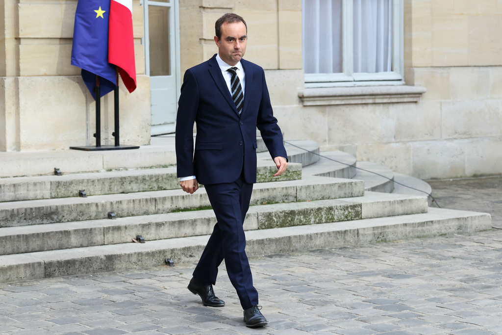 france lecornu the conditions for governing are not in place