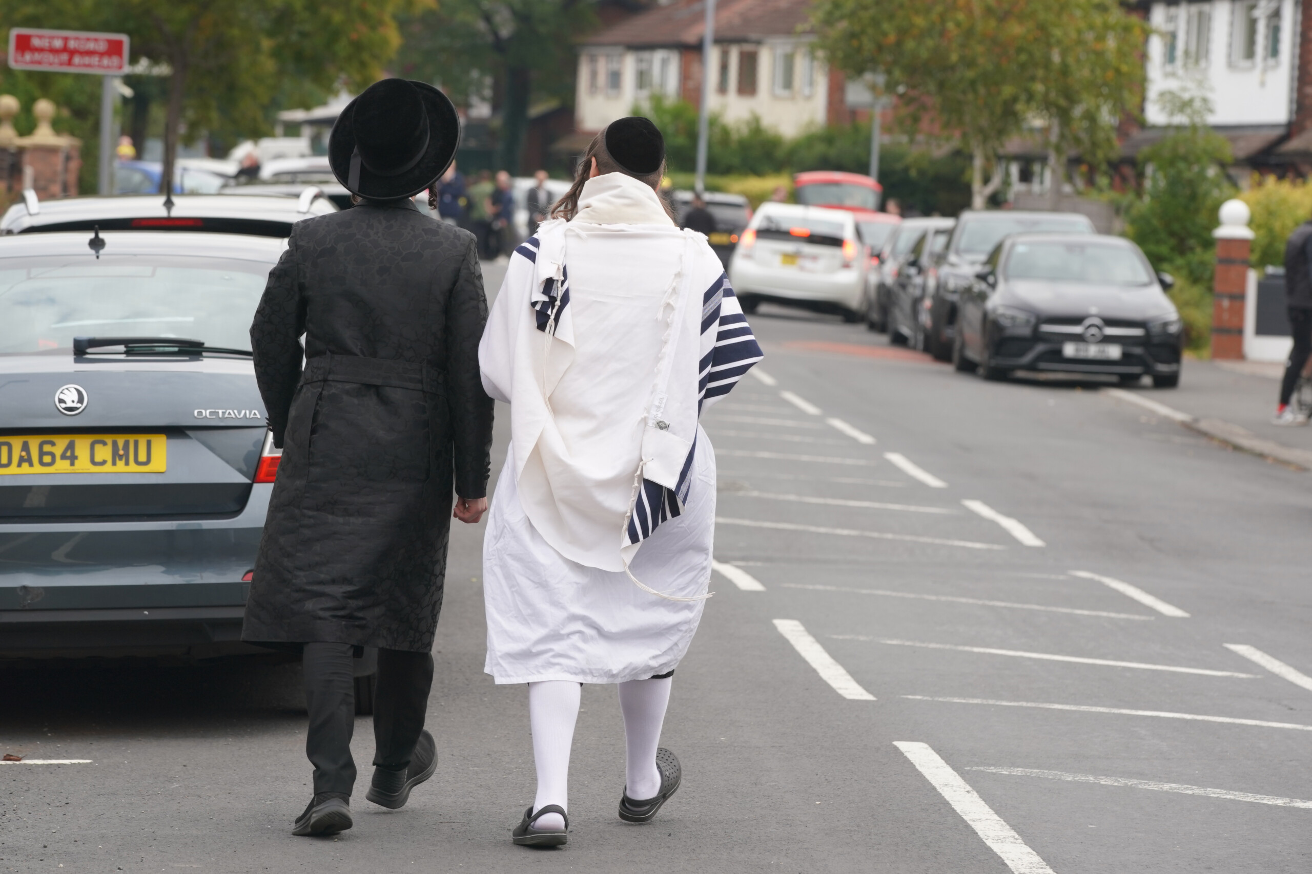 united kingdom manchester synagogue attacker inspired by isis scaled
