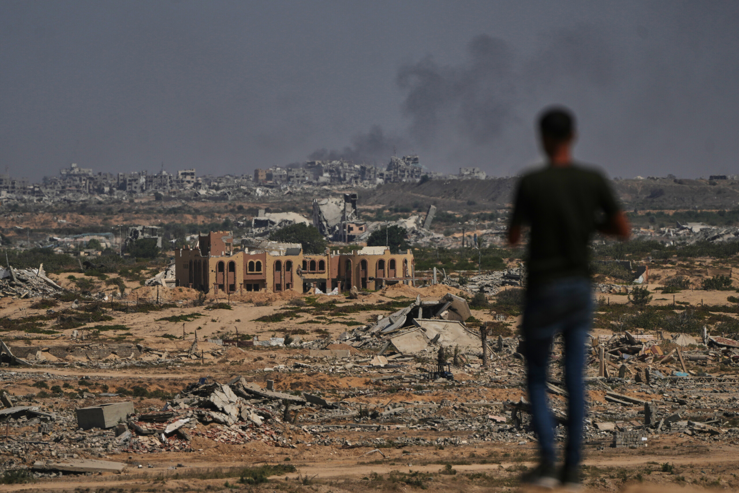 gaza ceasefire comes into effect scaled