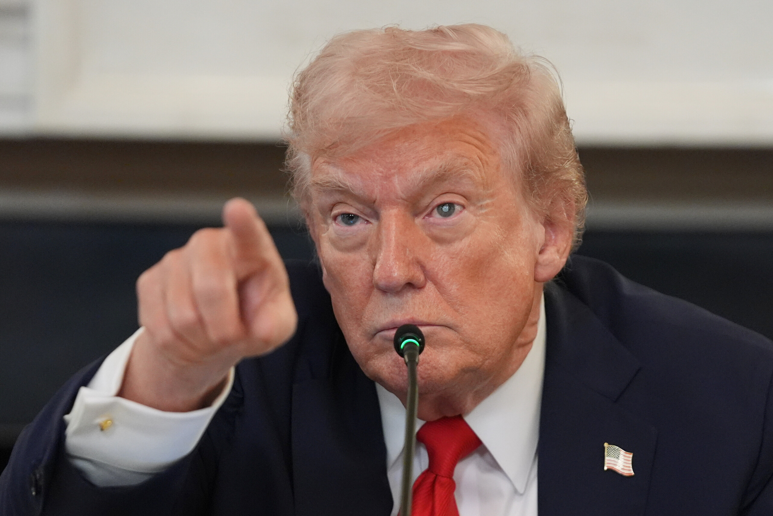 gaza trump hostages to be released on monday or tuesday scaled