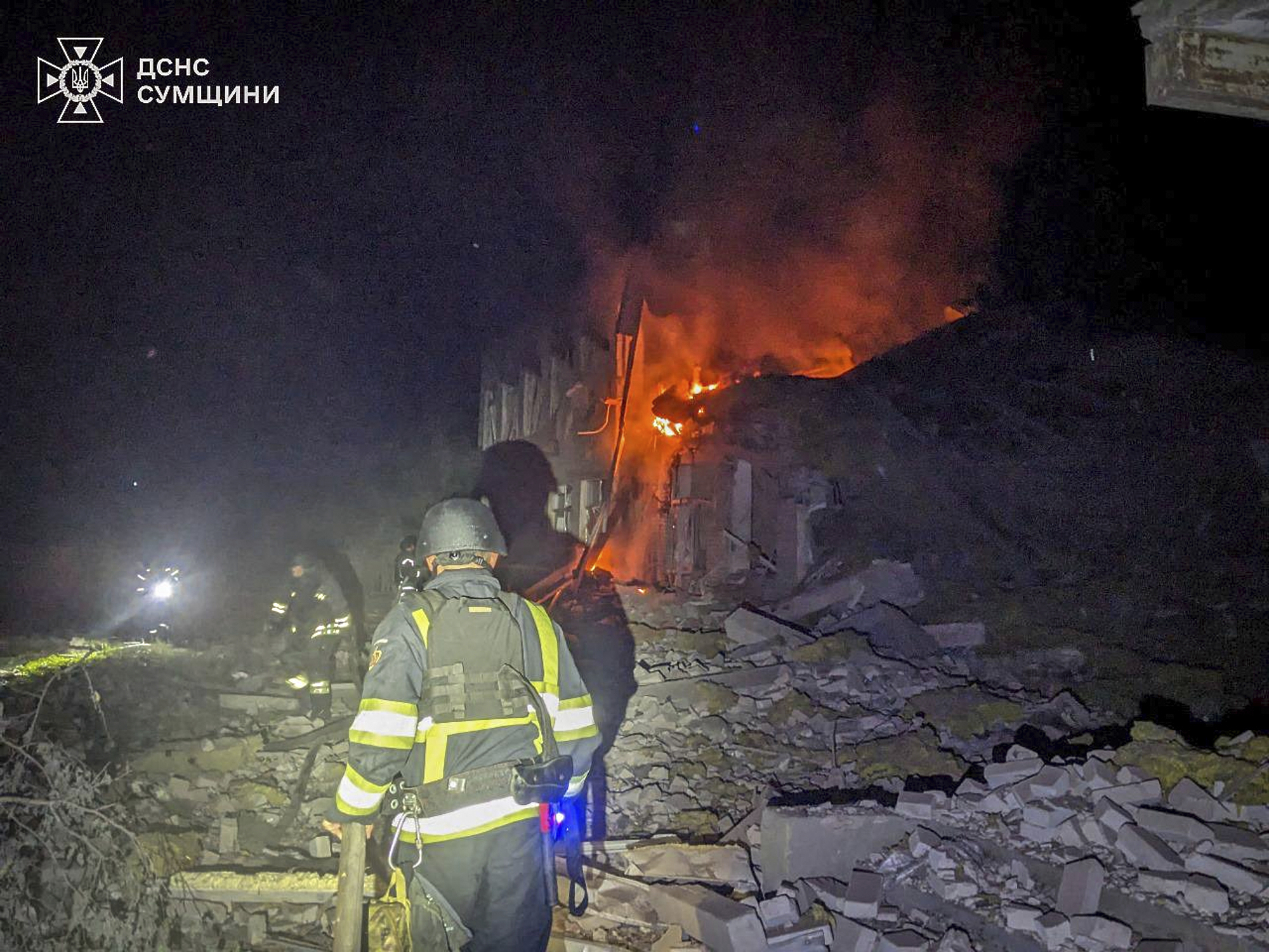 ukraine russian raids on sumy region three dead