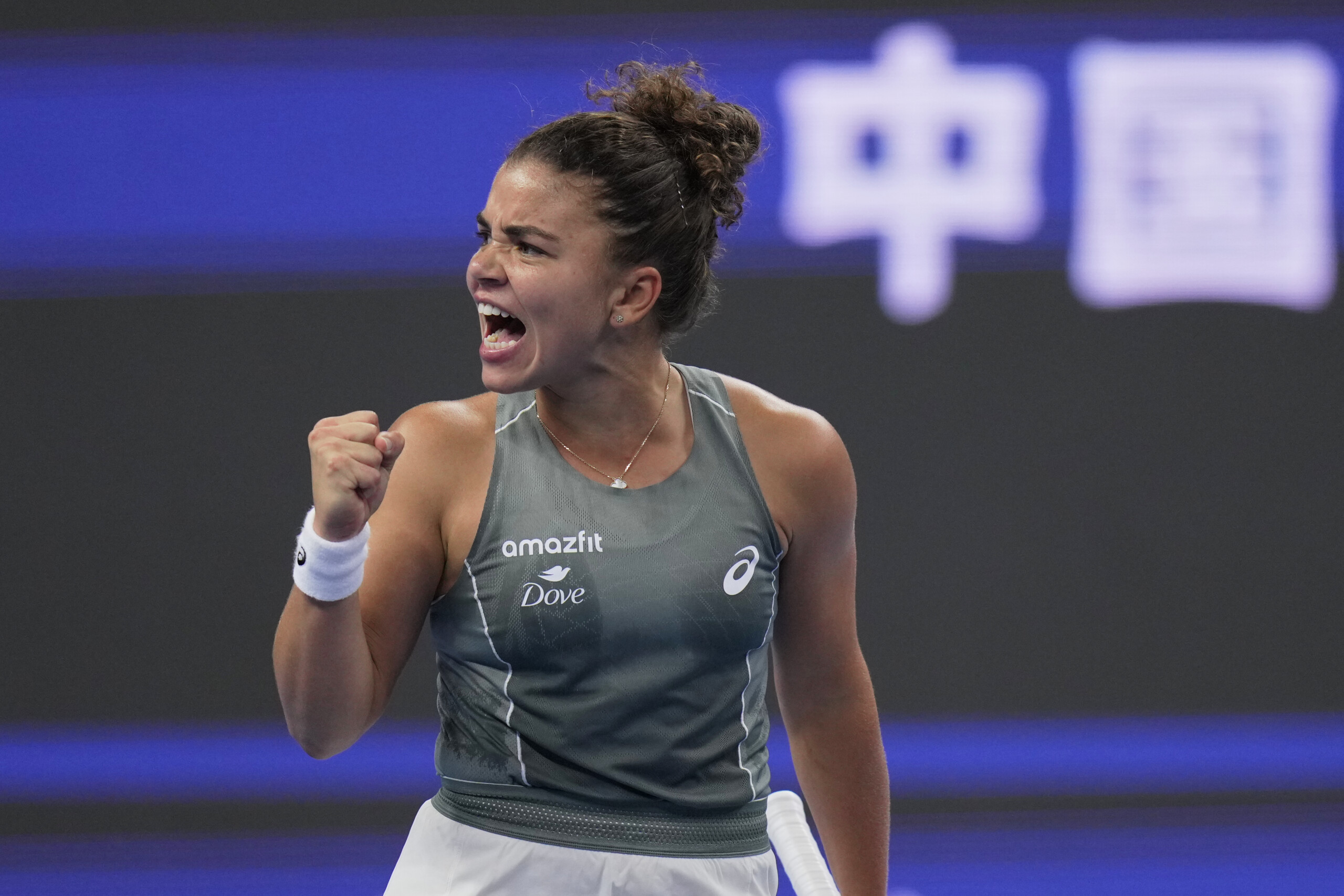 tennis wta wuhan paolini in the semi finals swiatek knocked out in two sets scaled