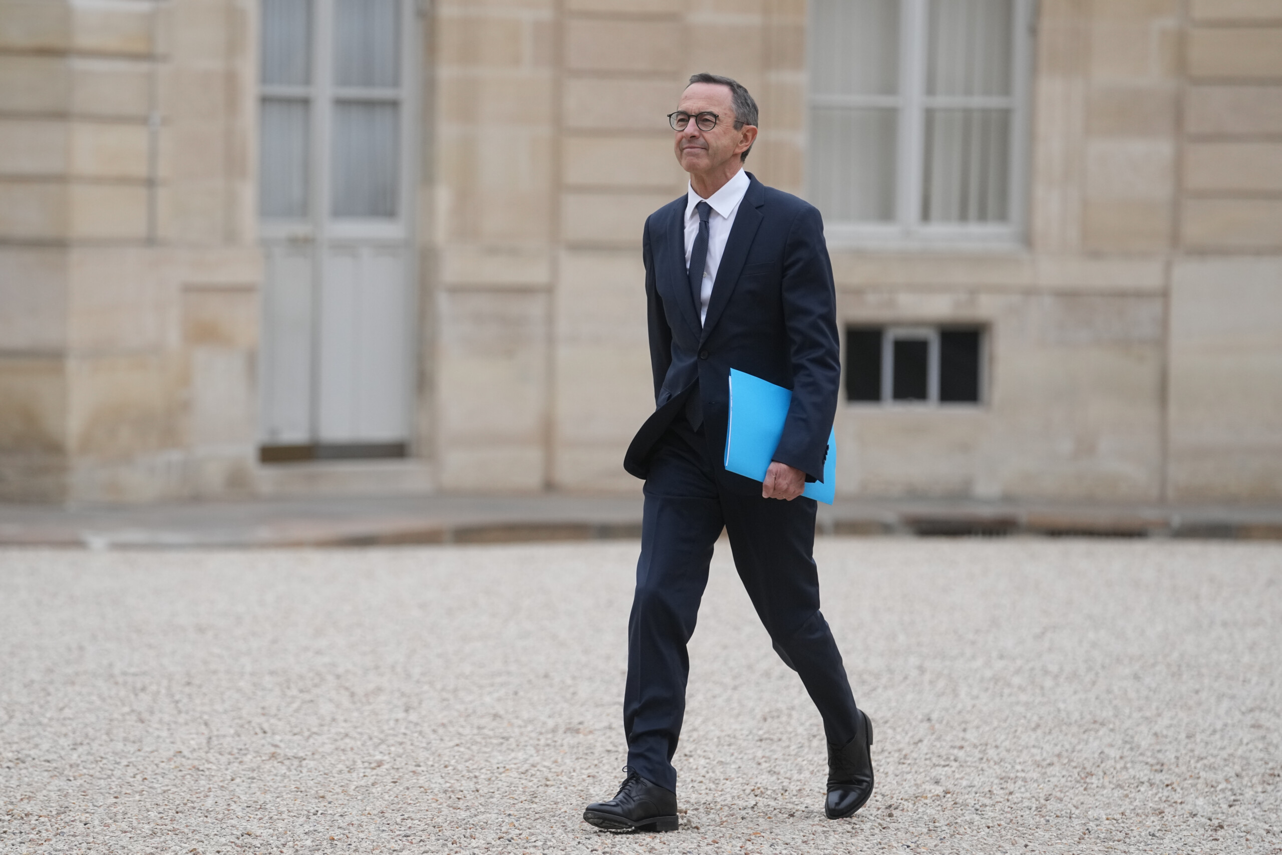 france retailleau opposed to participating in lecornus new government scaled