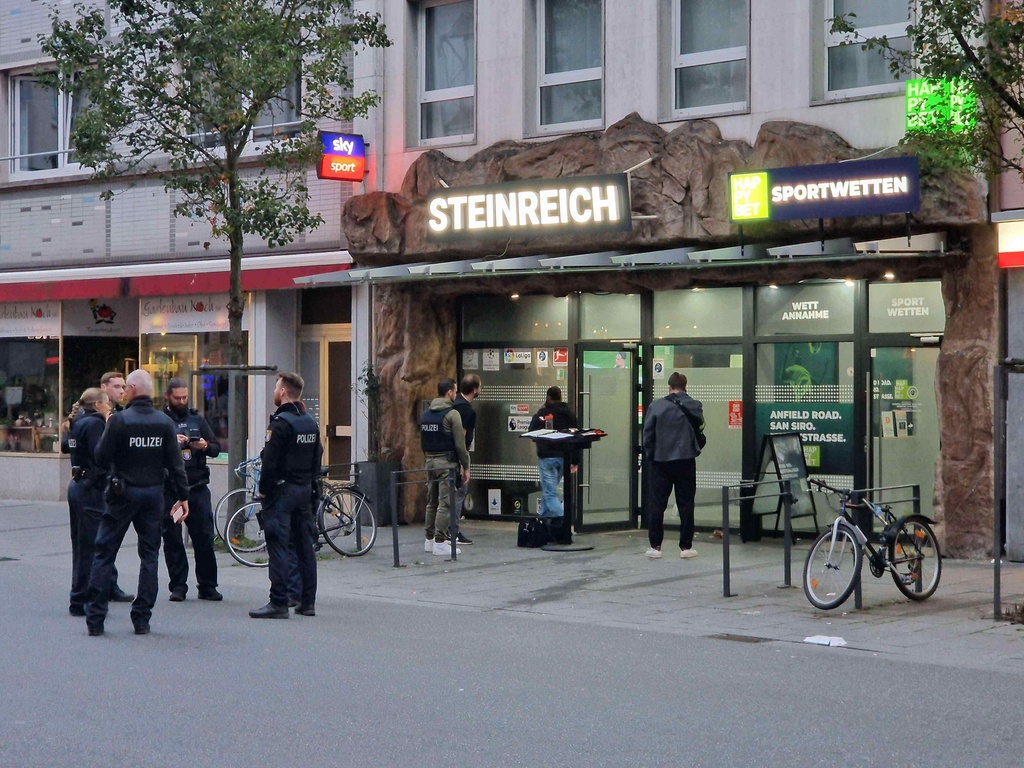 germany shooting in giessen square three injured