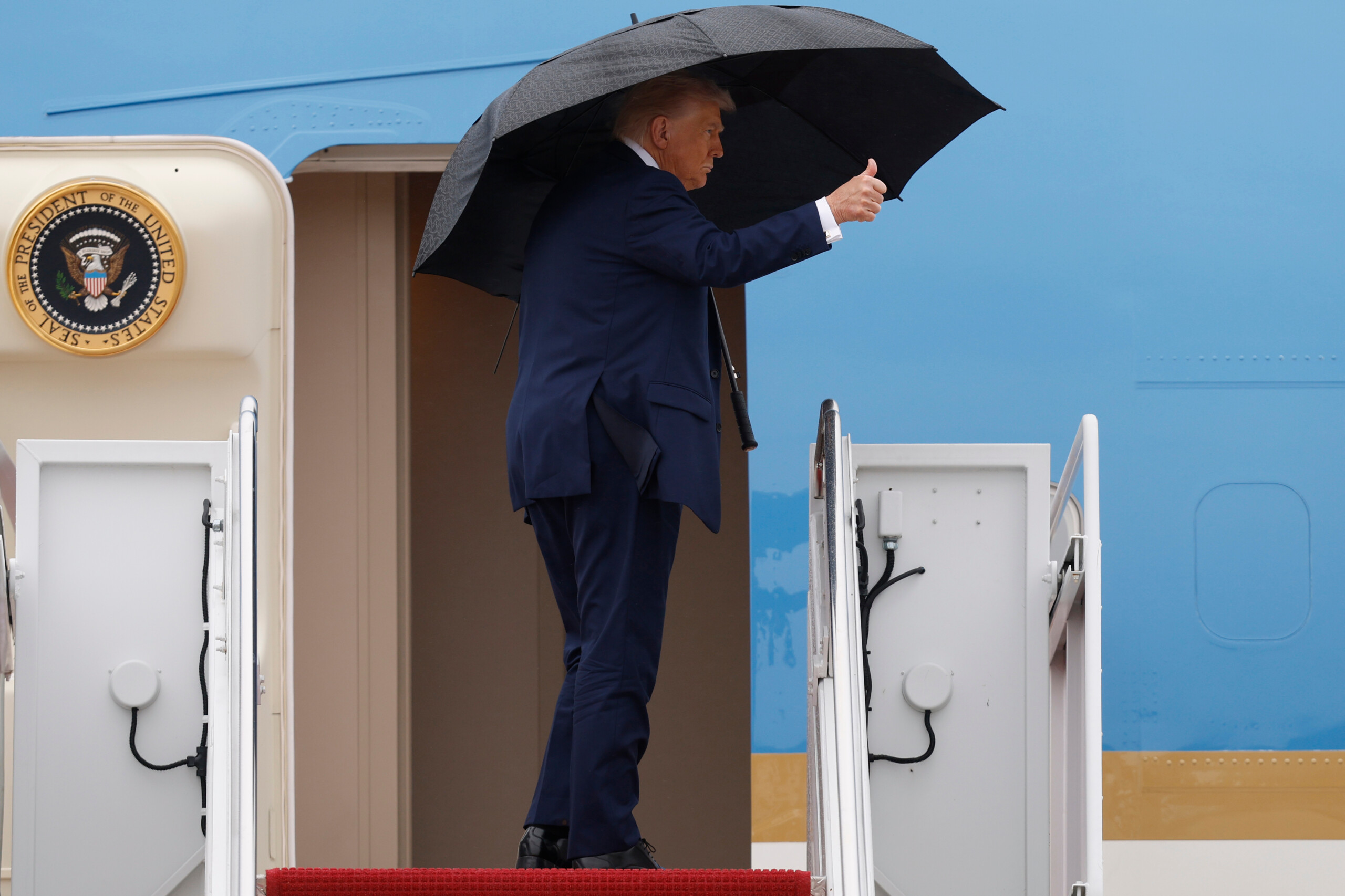 gaza trump lands in israel on air force one scaled