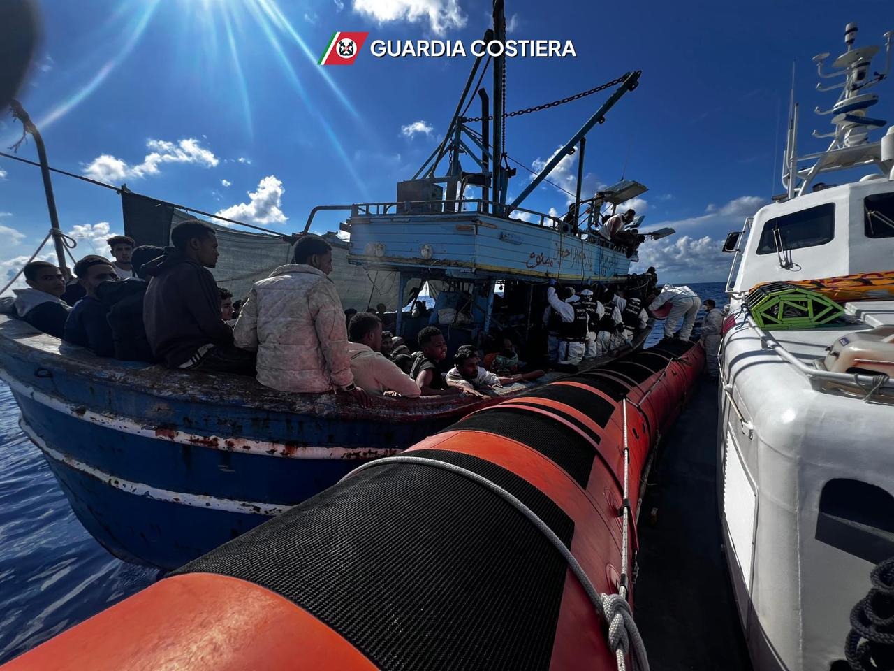 migrants 140 landed in pozzallo 3 injured in armed attack at sea