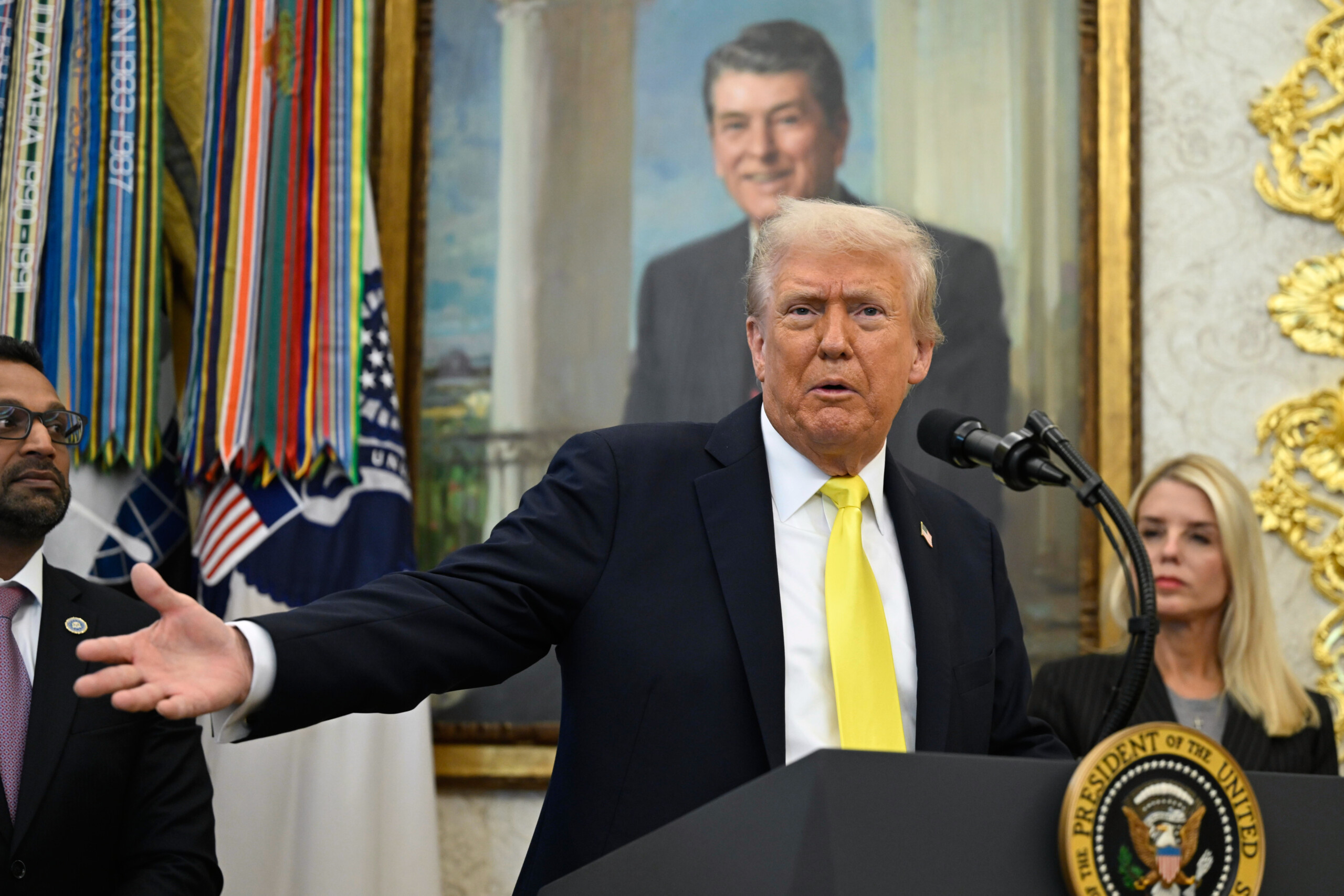 us trump confirms authorization for cia to operate in venezuela scaled