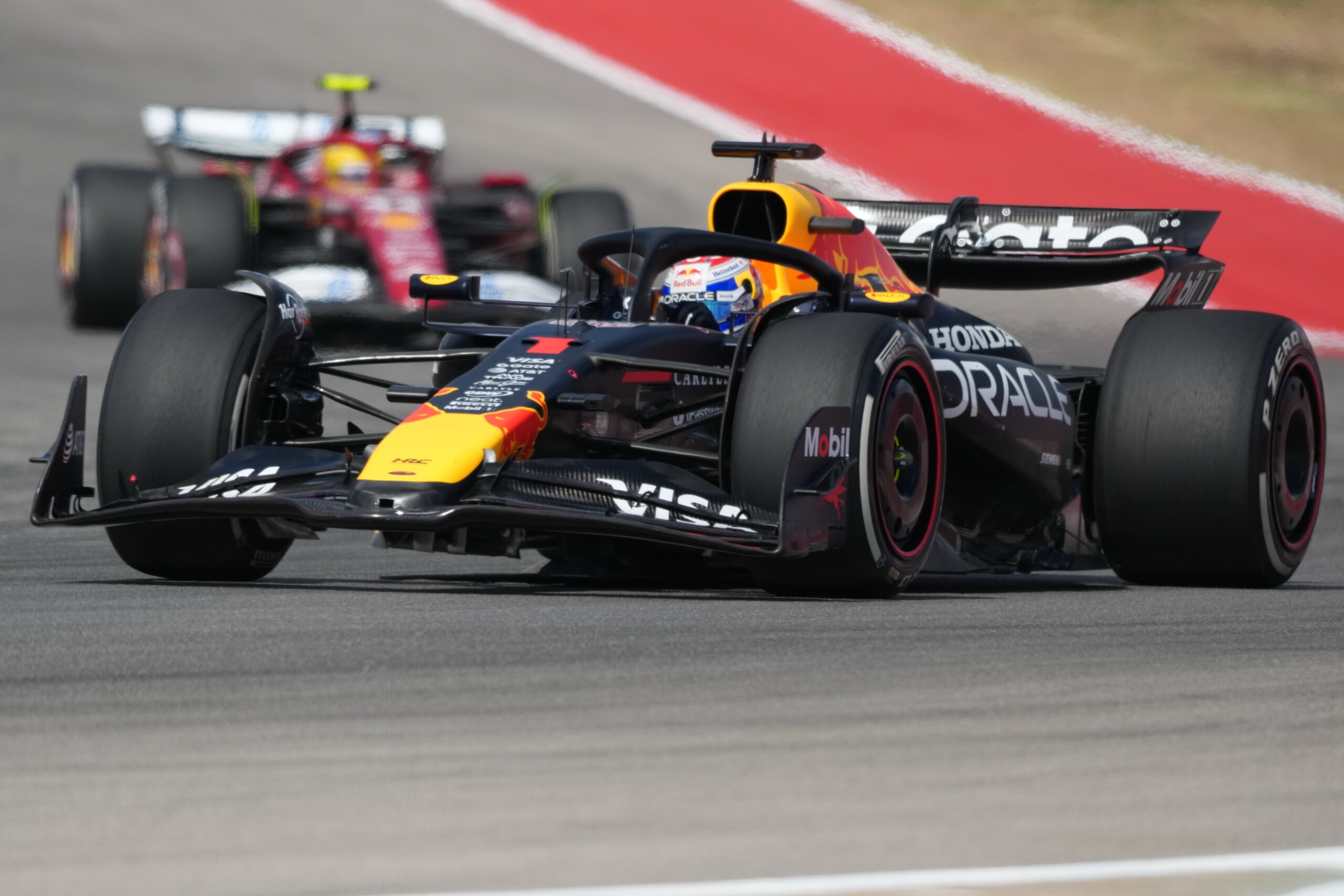 f1 verstappen takes pole position in us grand prix sprint ferrari far behind scaled