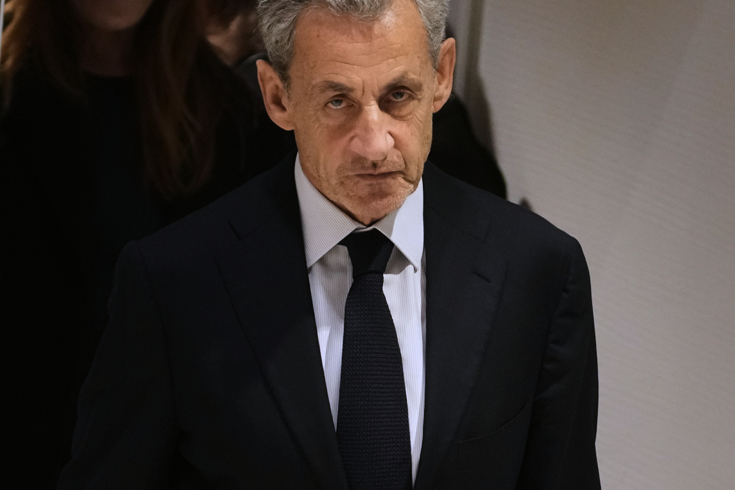 france sarkozy expected in prison in paris