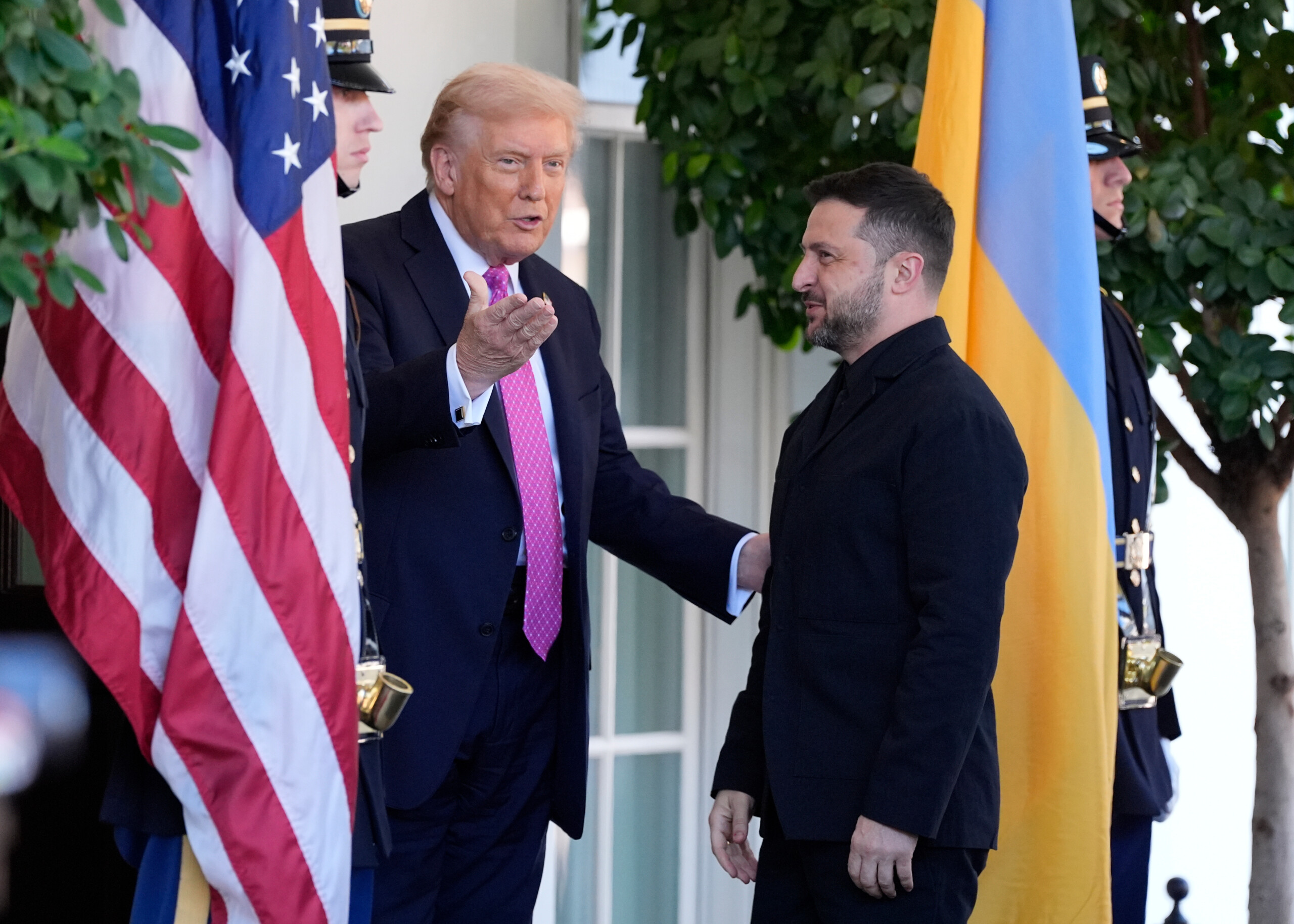 ukraine wsj trump told zelensky not to count on tomahawk missiles in the short term scaled