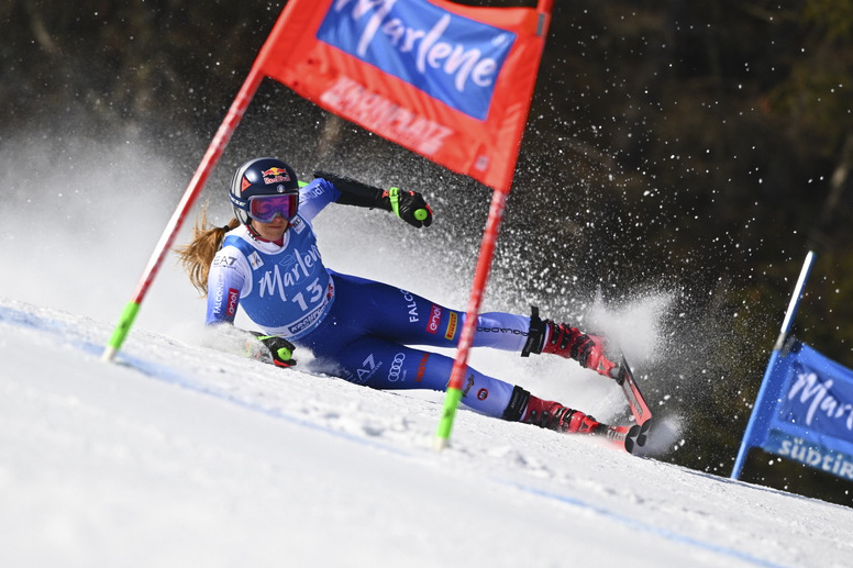 Skiing: Goggia out in giant slalom at Soelden 1 skiing goggia out in giant slalom at soelden