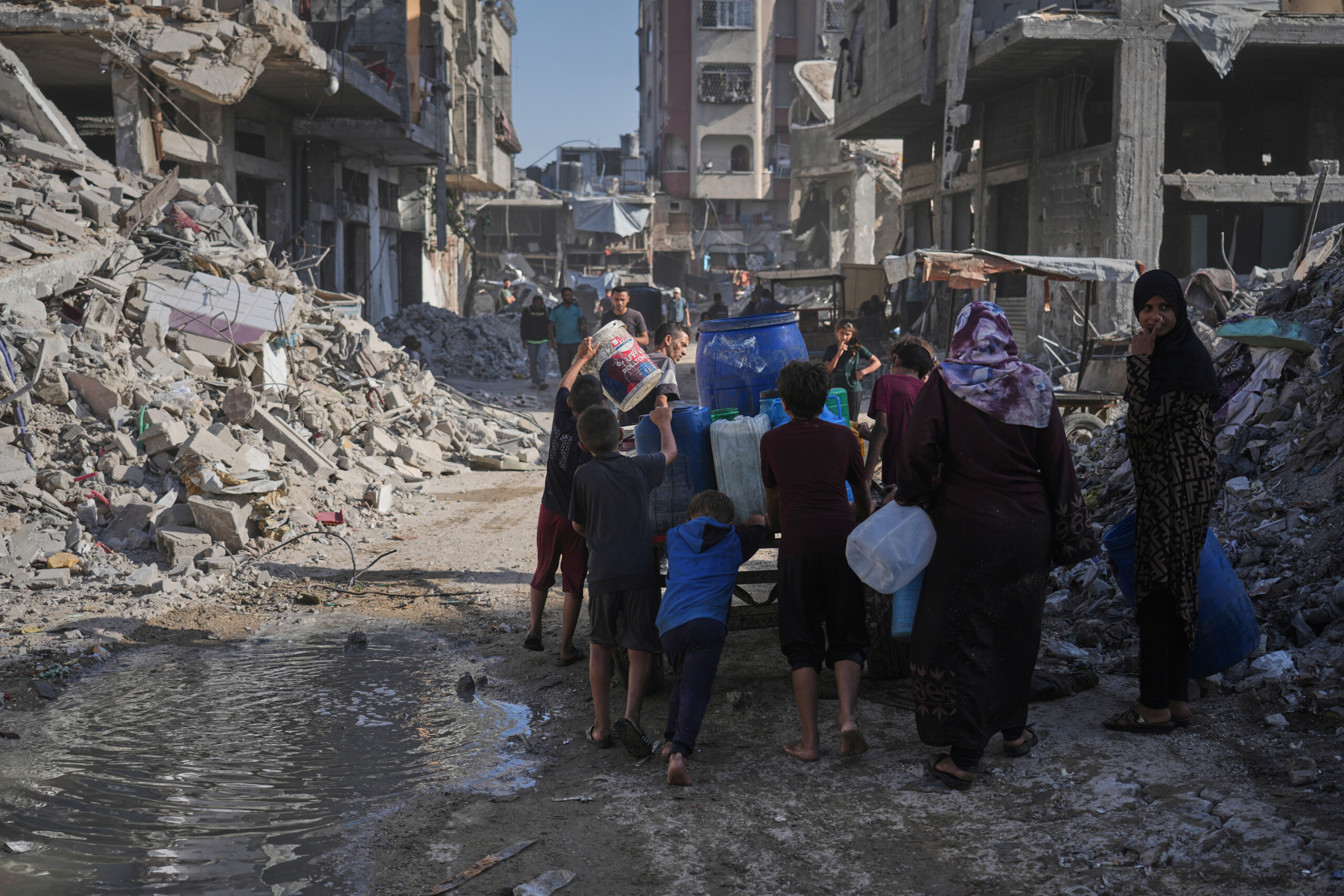 gaza doctor says over 70000 people have hepatitis c scaled