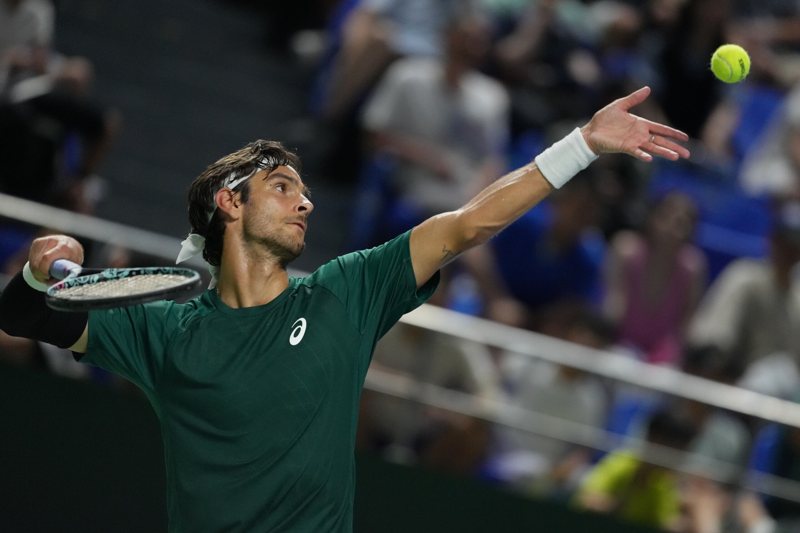 atp finals musetti faces an uphill battle if auger aliassime reaches the final in paris scaled